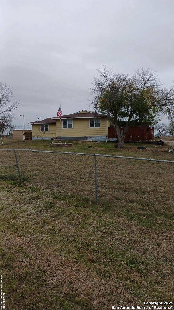 Converse, TX 78109-3042,12220 INTERSTATE 10