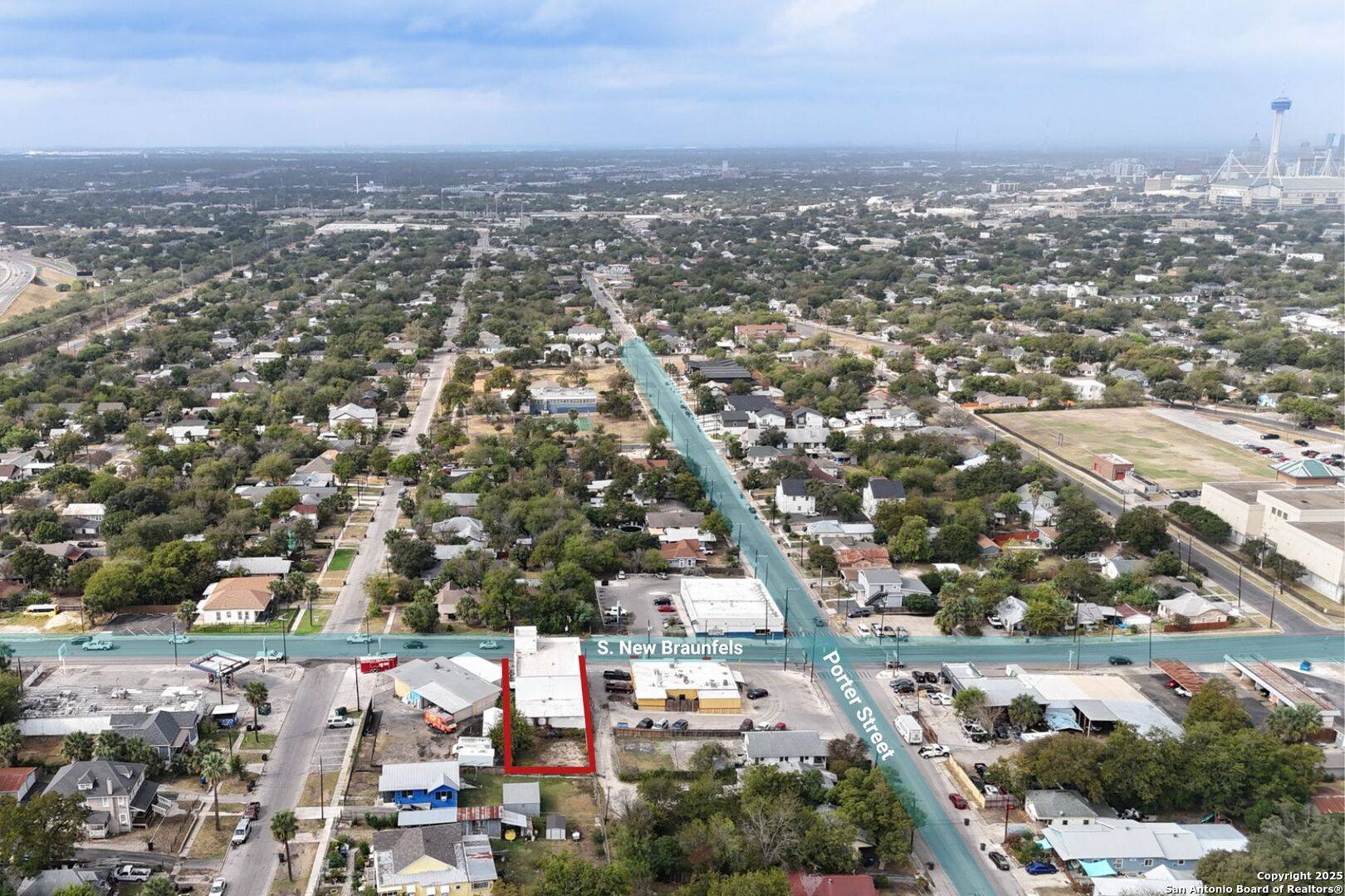 San Antonio, TX 78210-2249,1426 NEW BRAUNFELS AVE