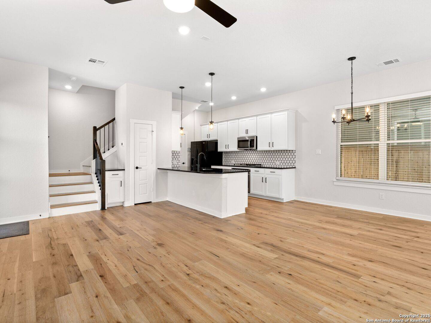 San Antonio, TX 78240-4840,5843 WHITBY RD UNIT 1