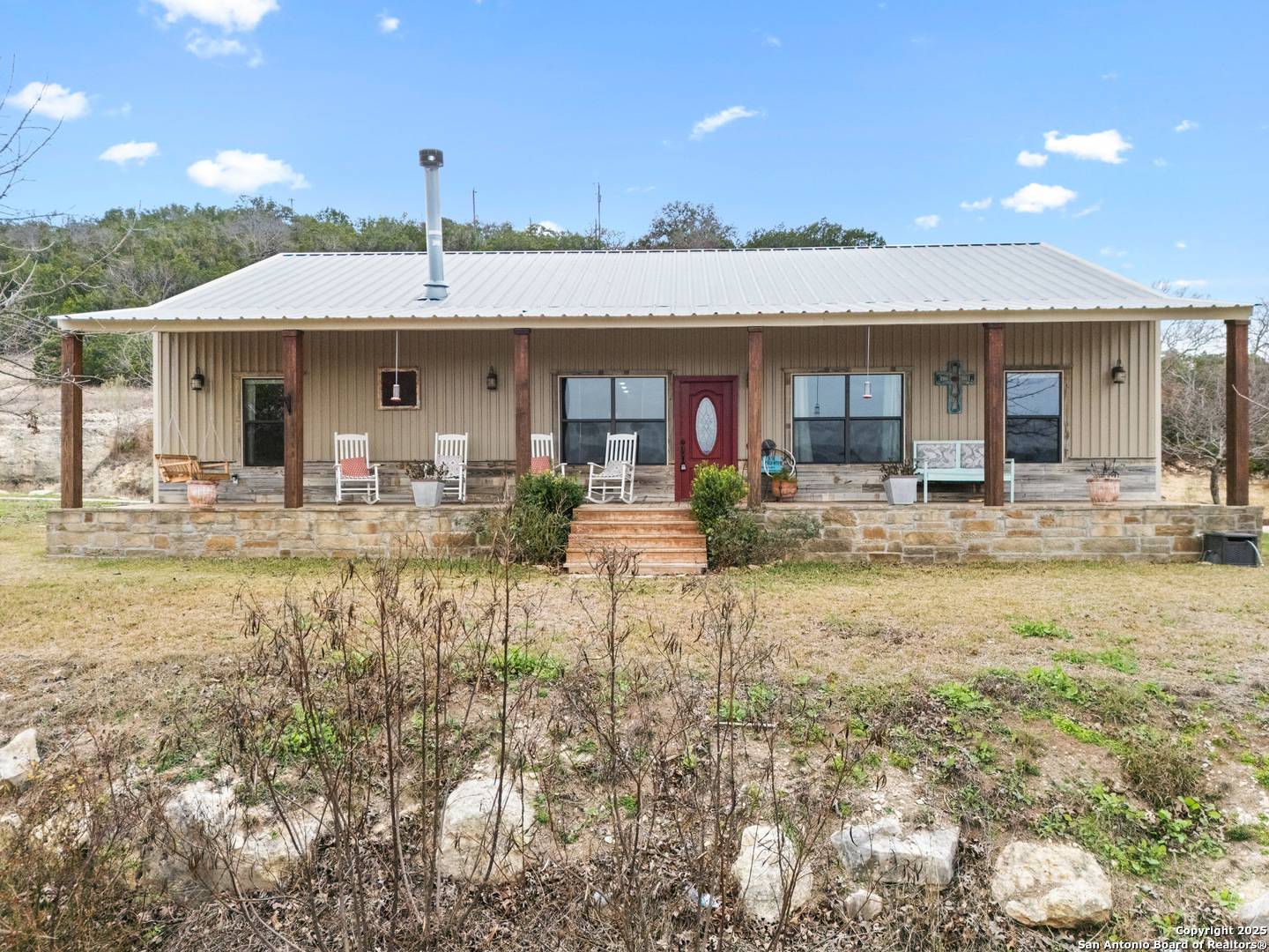 Utopia, TX 78884,1079 County Road 357