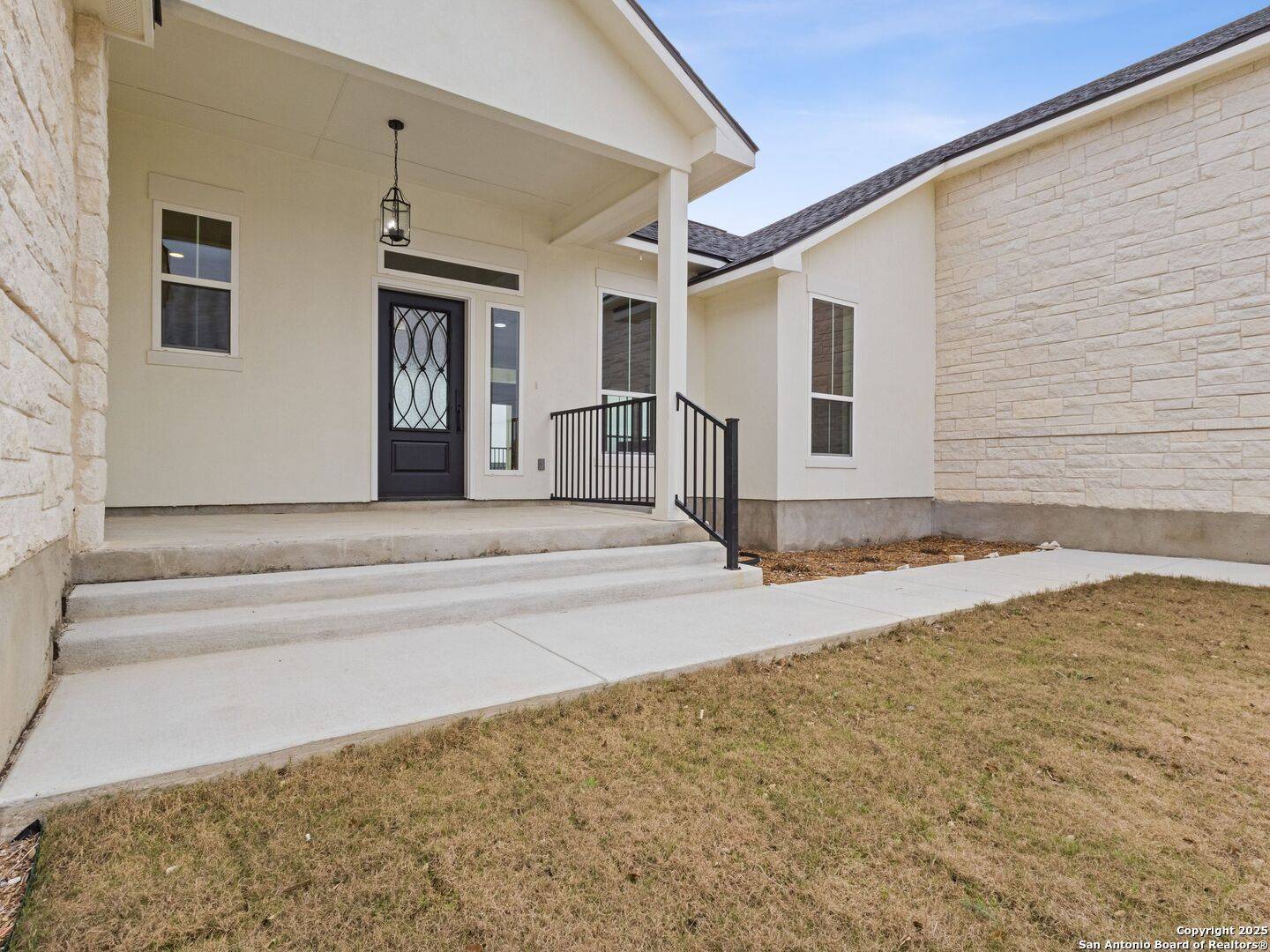 La Vernia, TX 78121,193 Lake View Circle