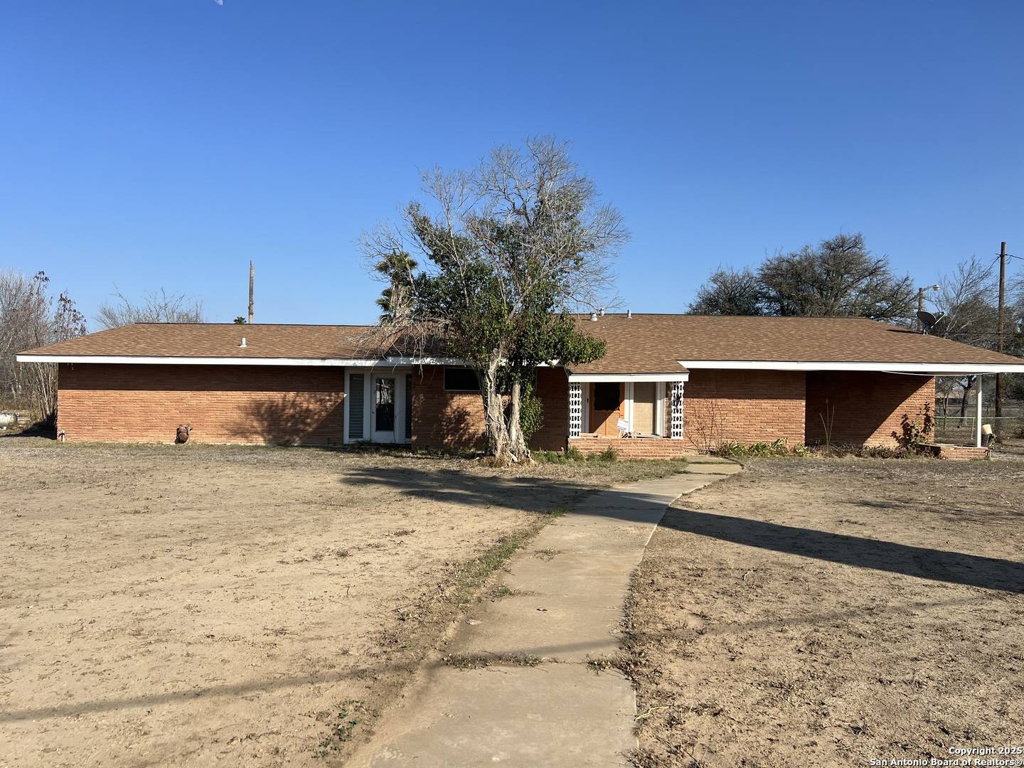 Crystal City, TX 78839,720 12th