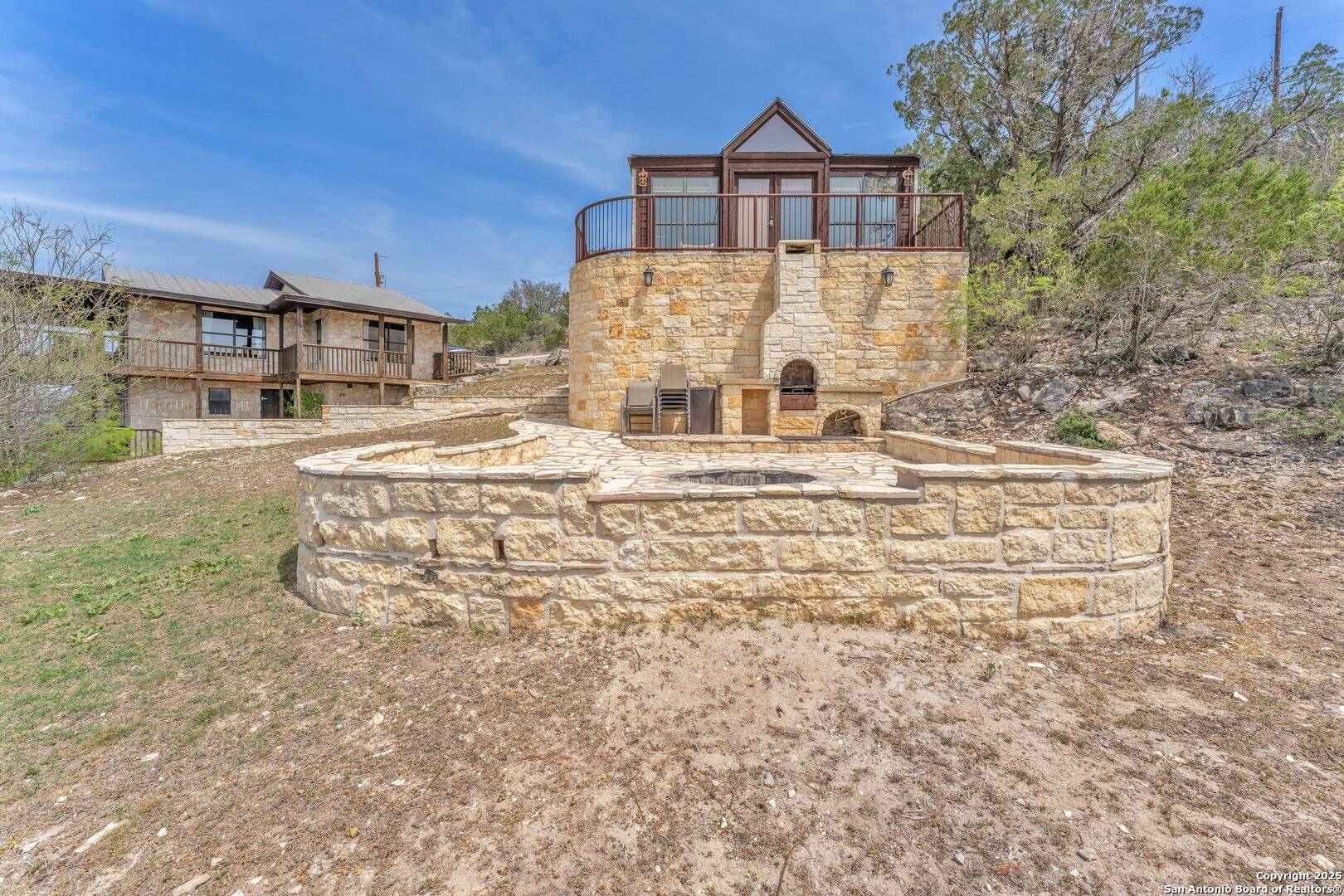 Concan, TX 78838,523 Cat Claw Mountain