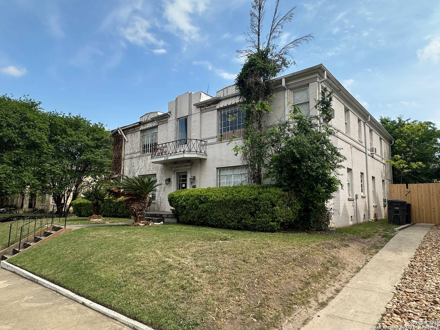 San Antonio, TX 78212,268 Lullwood
