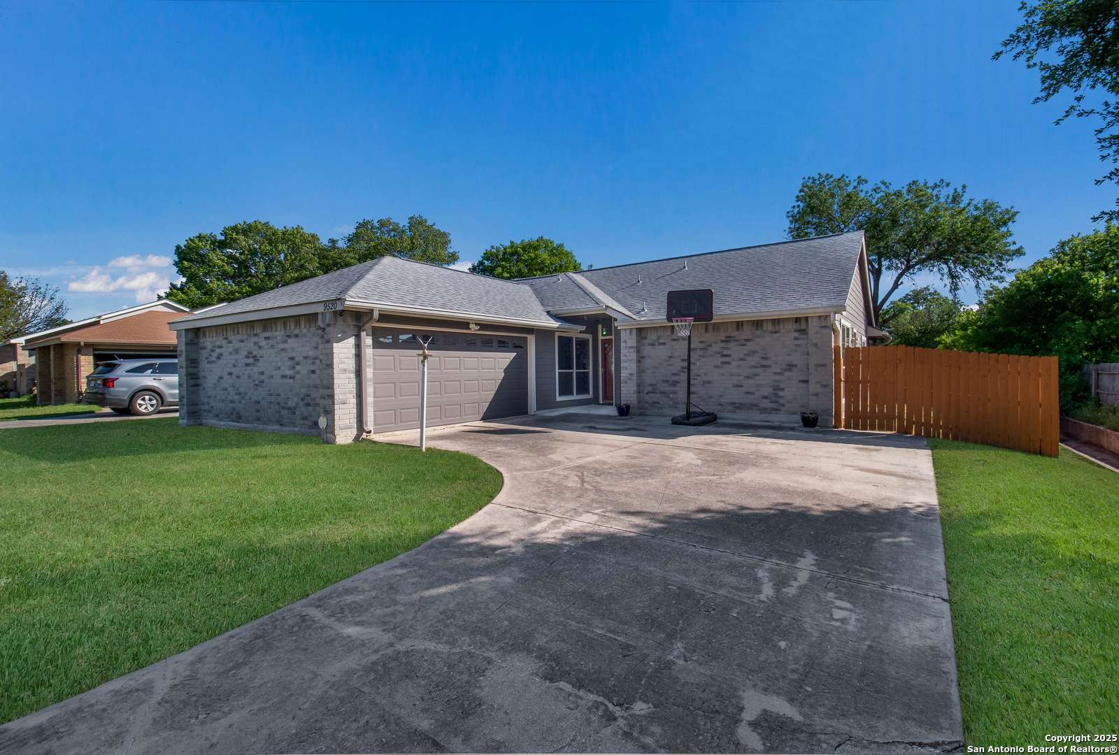 San Antonio, TX 78250,9520 Woodland