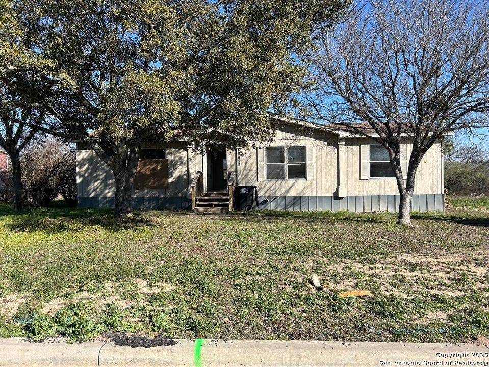 Hondo, TX 78861,2801 Southern Breeze
