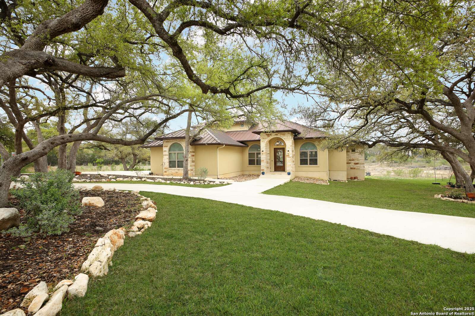 New Braunfels, TX 78132,5664 Dry Comal Dr