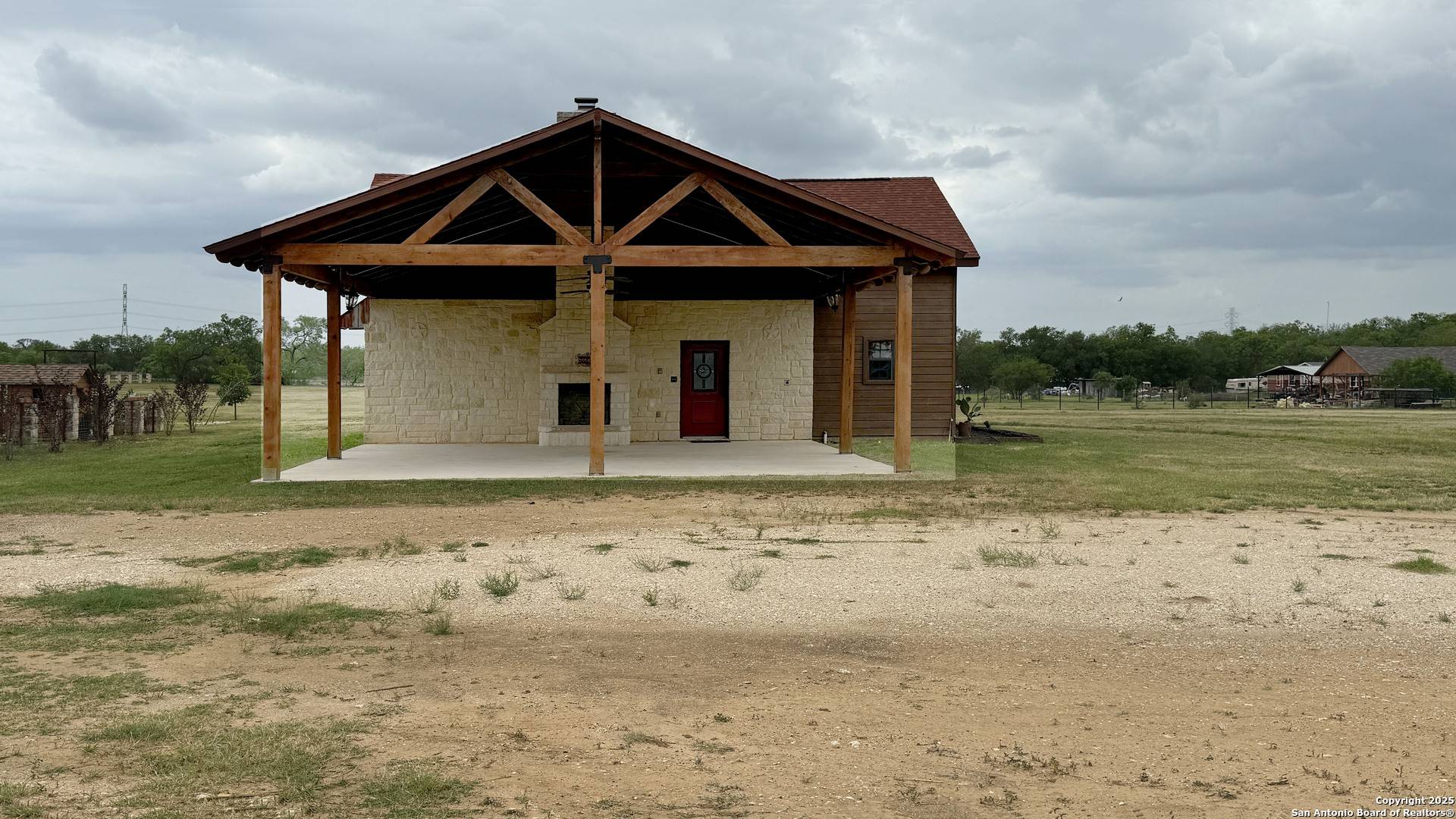Elmendorf, TX 78112,7274 Fm 327