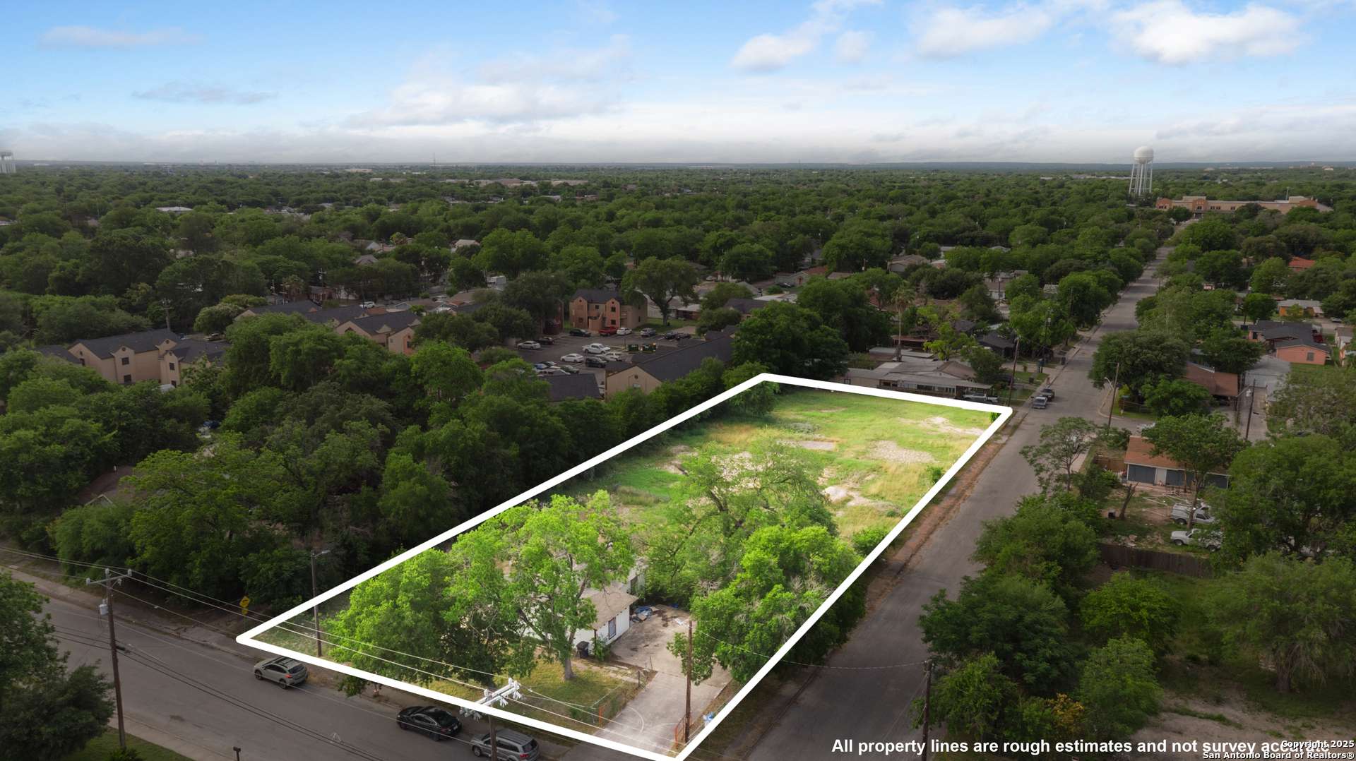 San Antonio, TX 78221,1034 Grosvenor Blvd