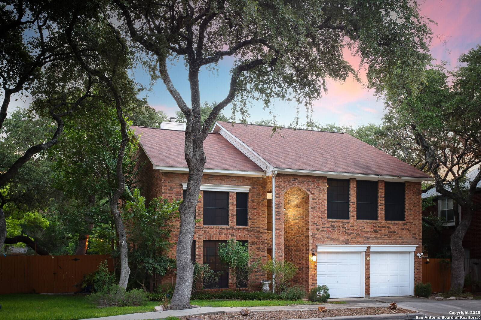 San Antonio, TX 78240,6407 Lost Arbor