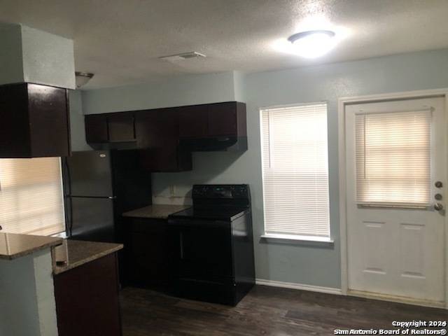 San Antonio, TX 78201-3557,1811 FRESNO