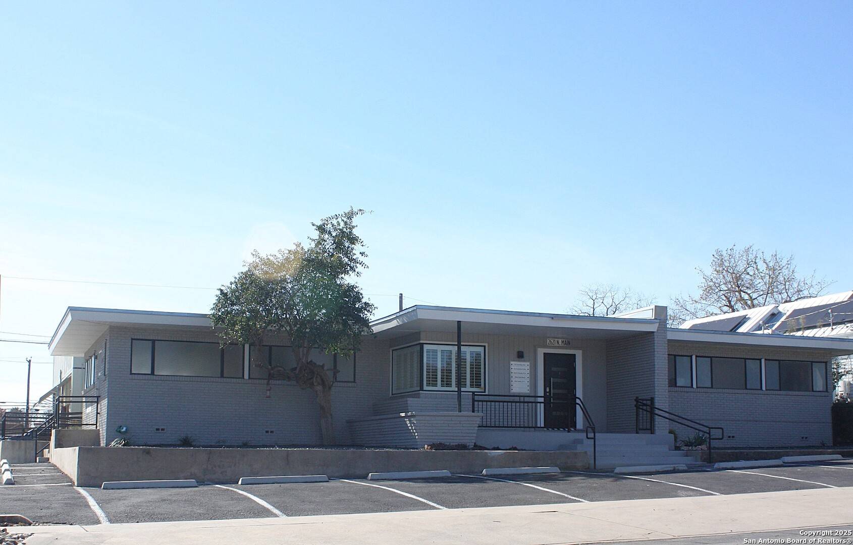 San Antonio, TX 78212,2621 main UNIT C