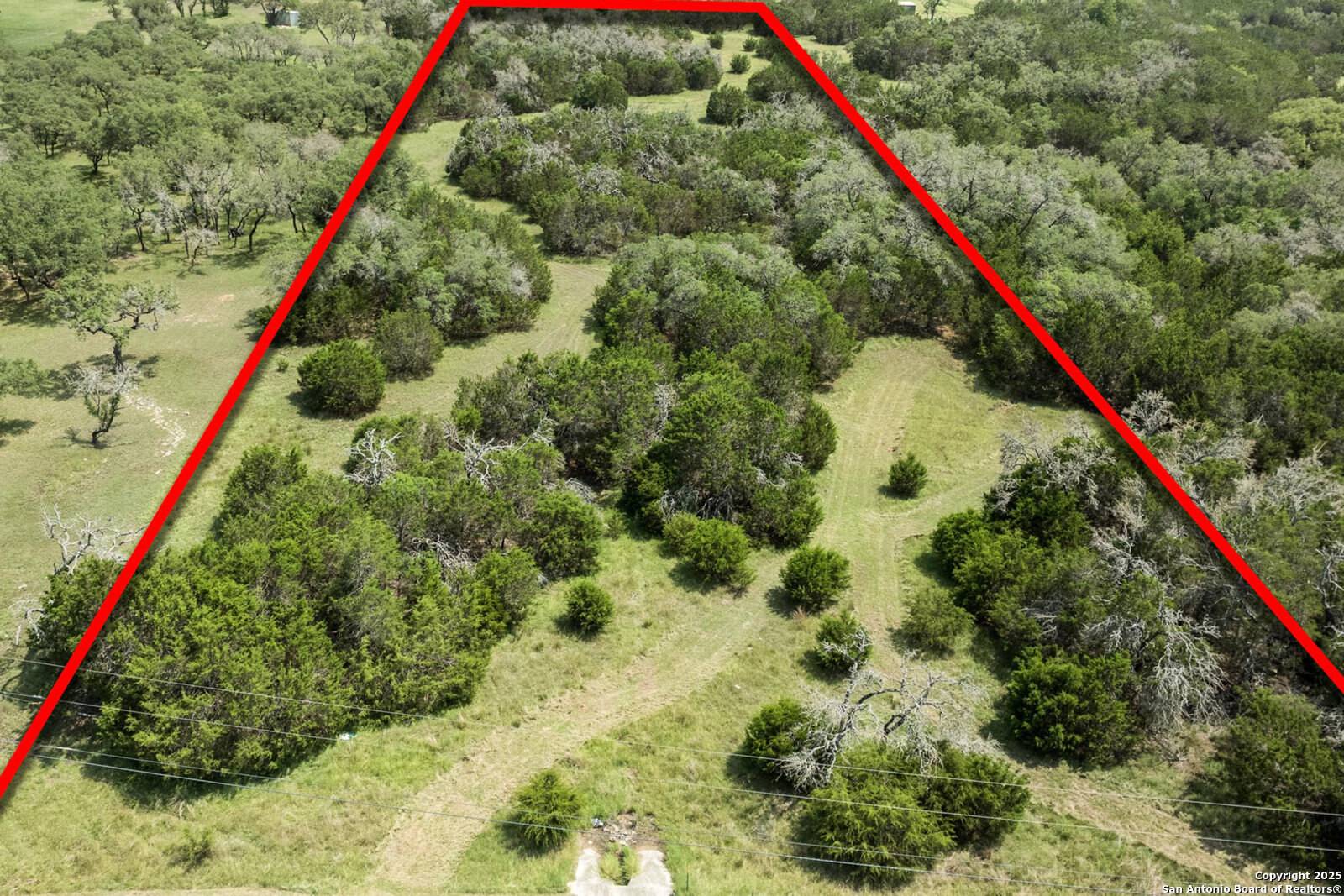 Boerne, TX 78006,208 Mesquite Trail