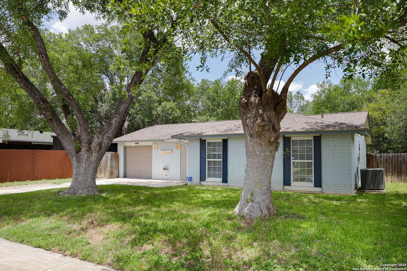 San Antonio, TX 78250,5962 Cliff Valley Dr