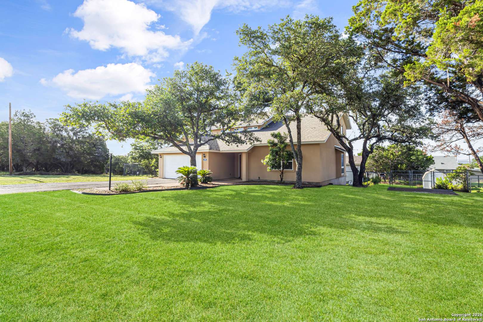 Spring Branch, TX 78070,890 Live Oak