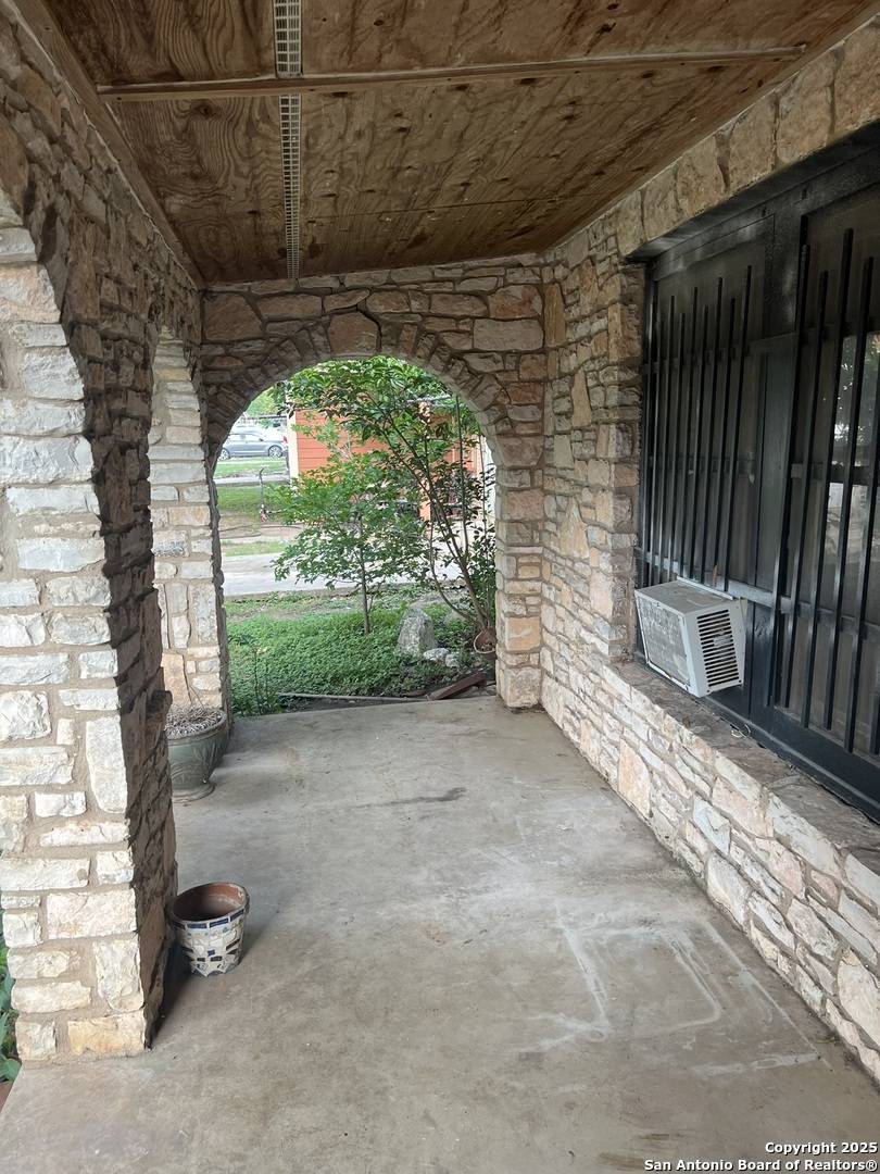 San Antonio, TX 78223,3702 Southport