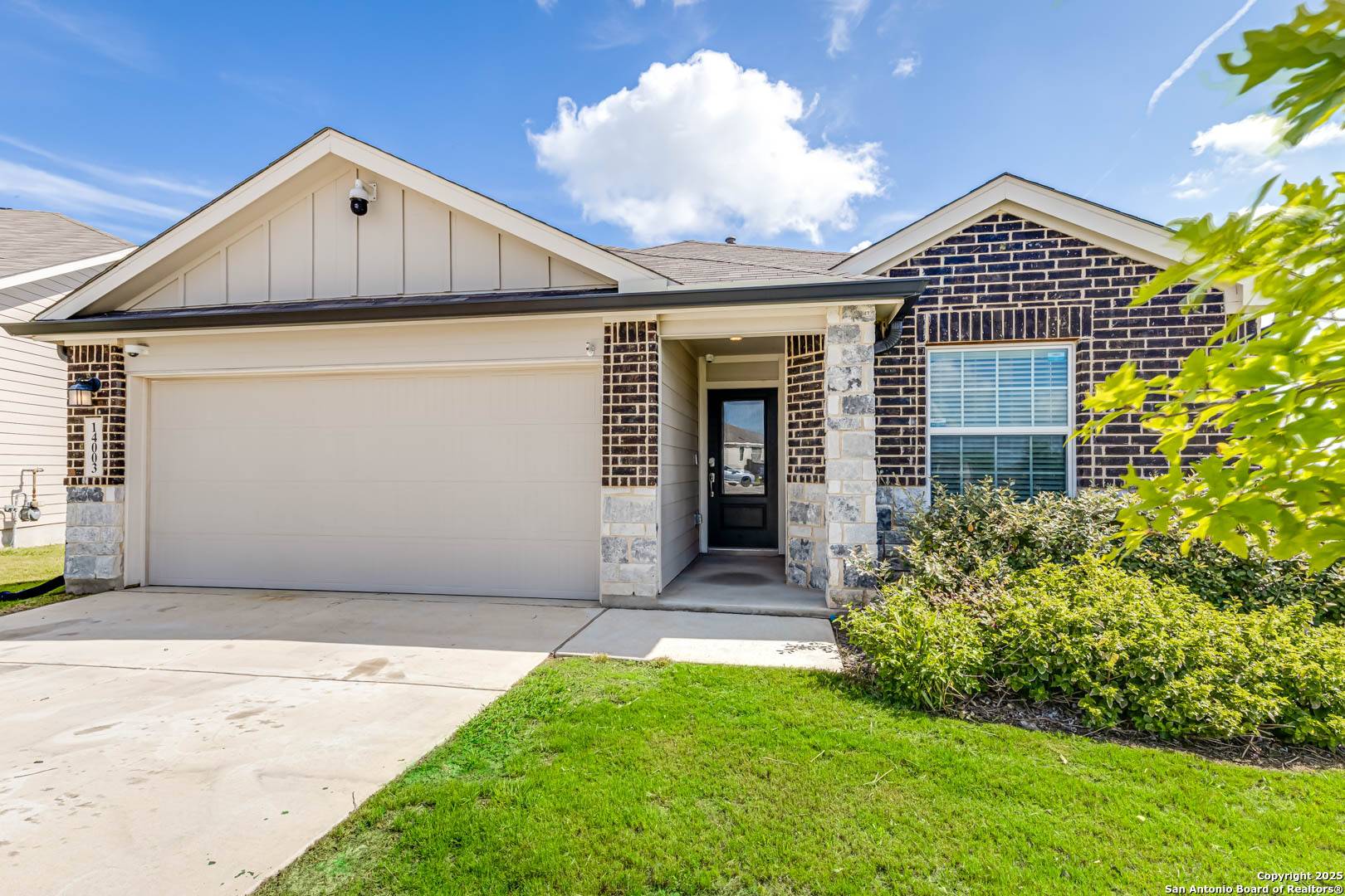 San Antonio, TX 78252,14003 Machete Park