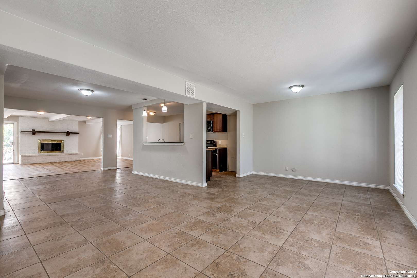 San Antonio, TX 78216,810 Cobble
