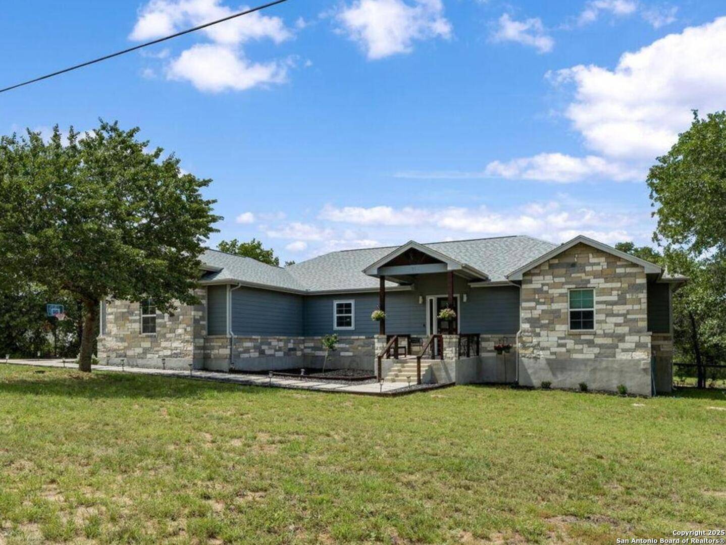 Poteet, TX 78065,315 Log Cabin