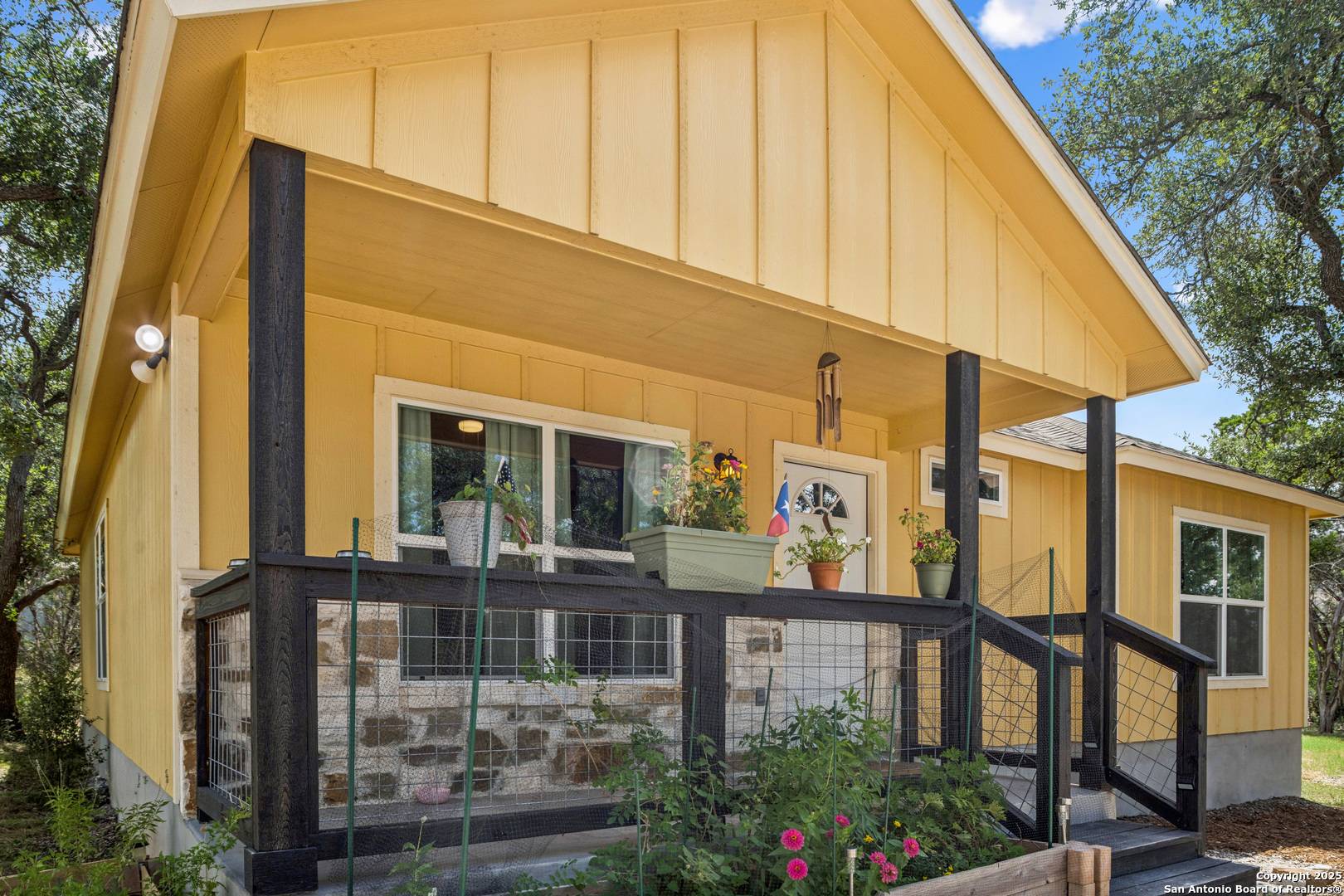 Spring Branch, TX 78070,978 Covered Wagon