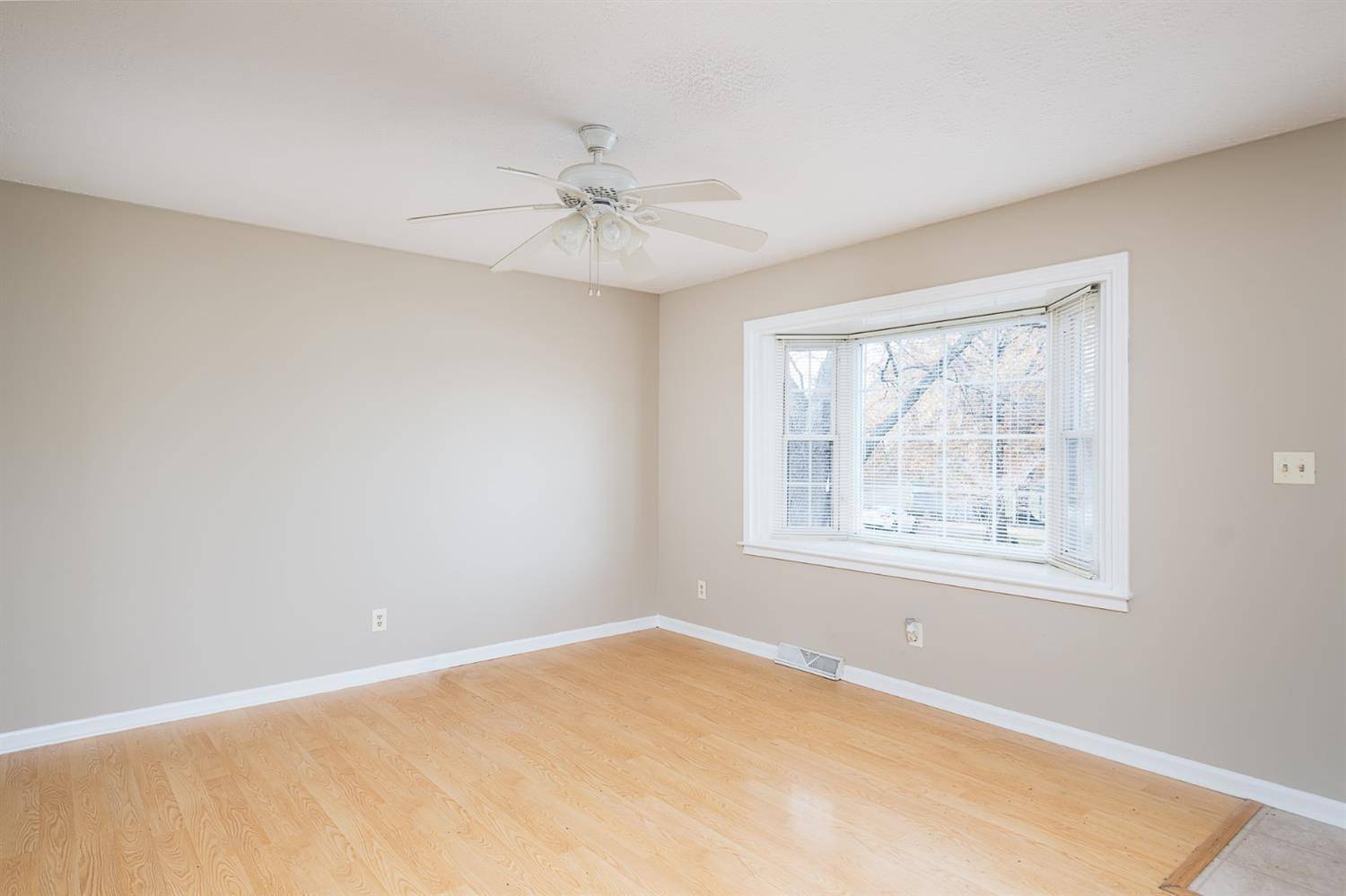 Frankfort, KY 40601,127 Valley Brook DR