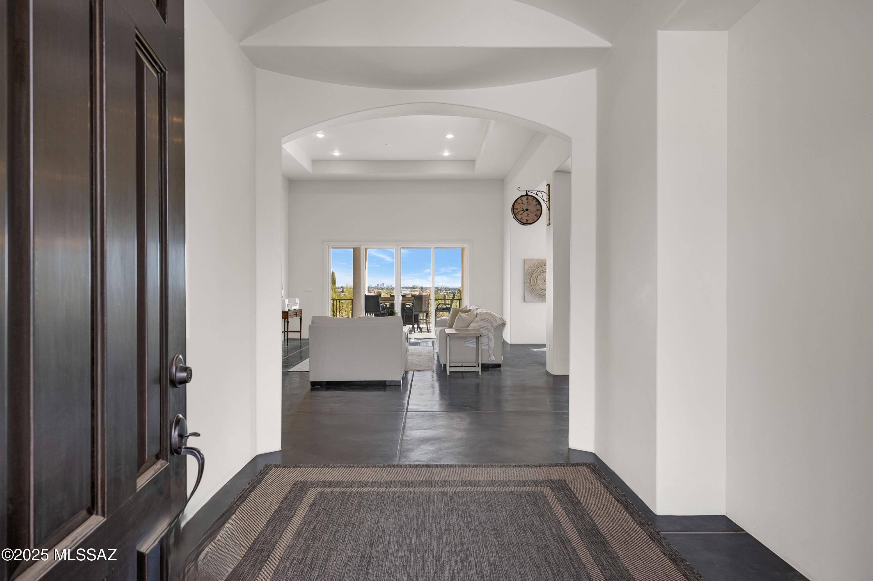 Tucson, AZ 85704,702 W Cresta Loma Drive