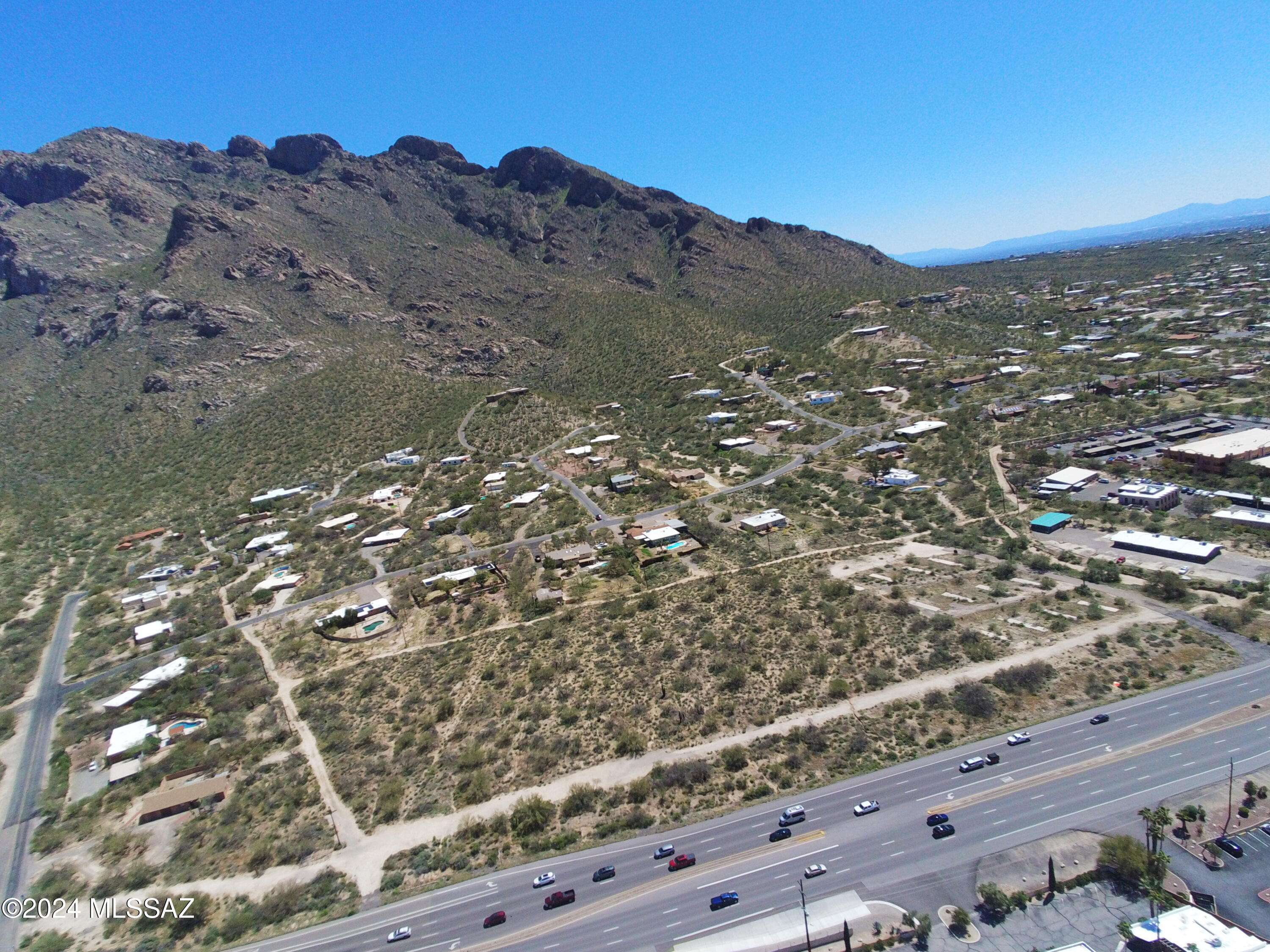 Oro Valley, AZ 85704,9050 N Oracle Road