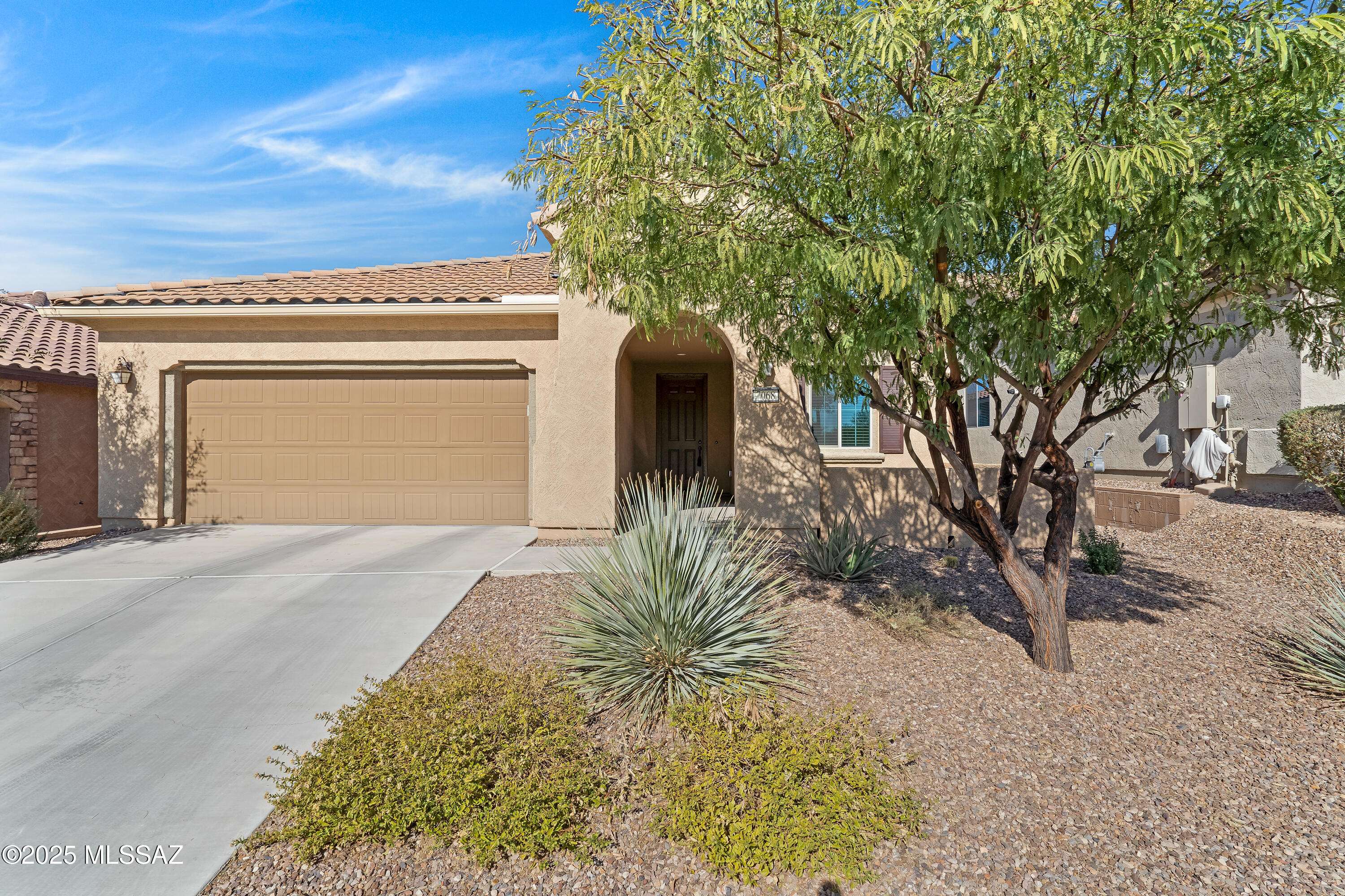 Marana, AZ 85658,7068 W Cliff Spring Trail