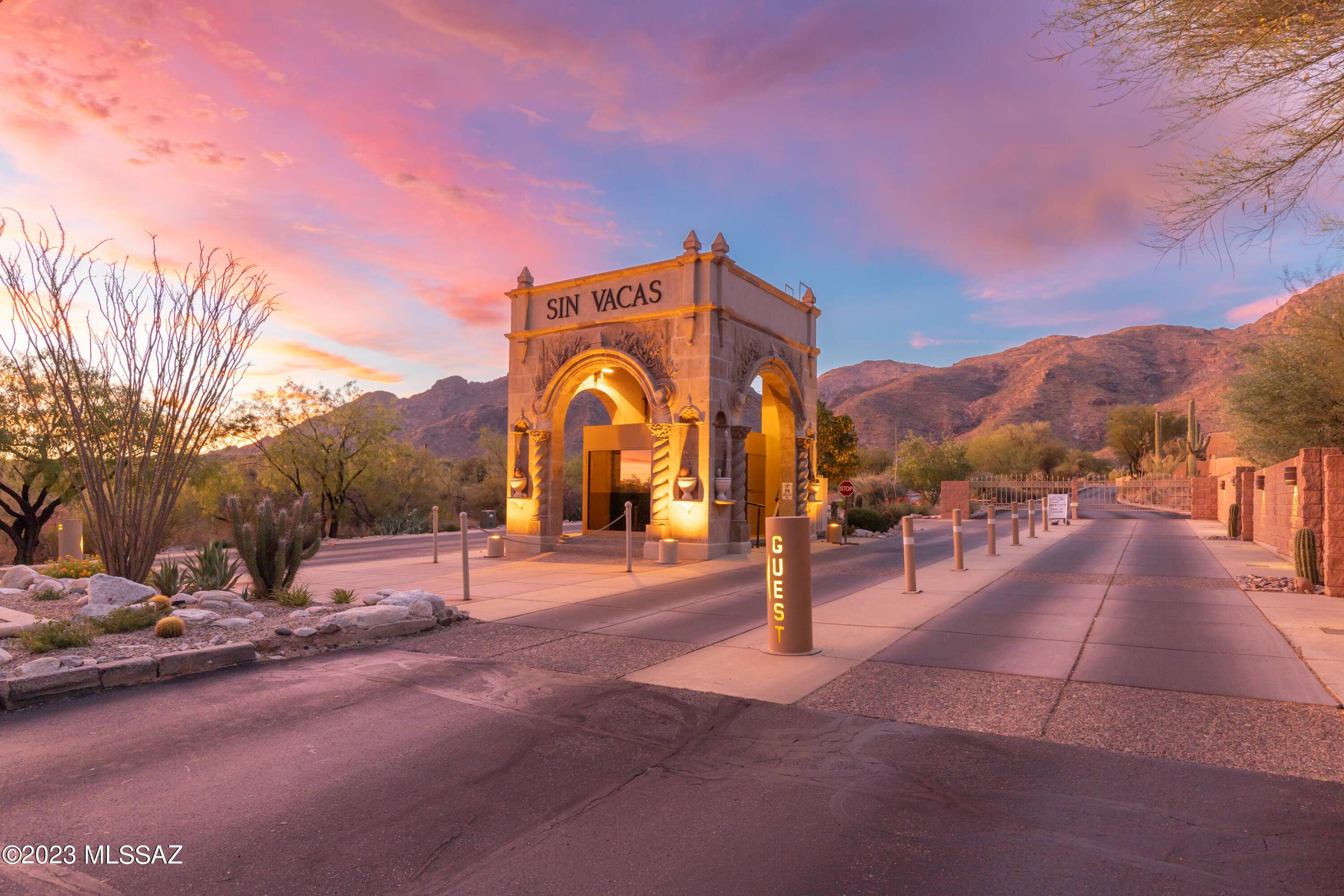 Tucson, AZ 85718,2791 E Calle Sin Pecado  #30