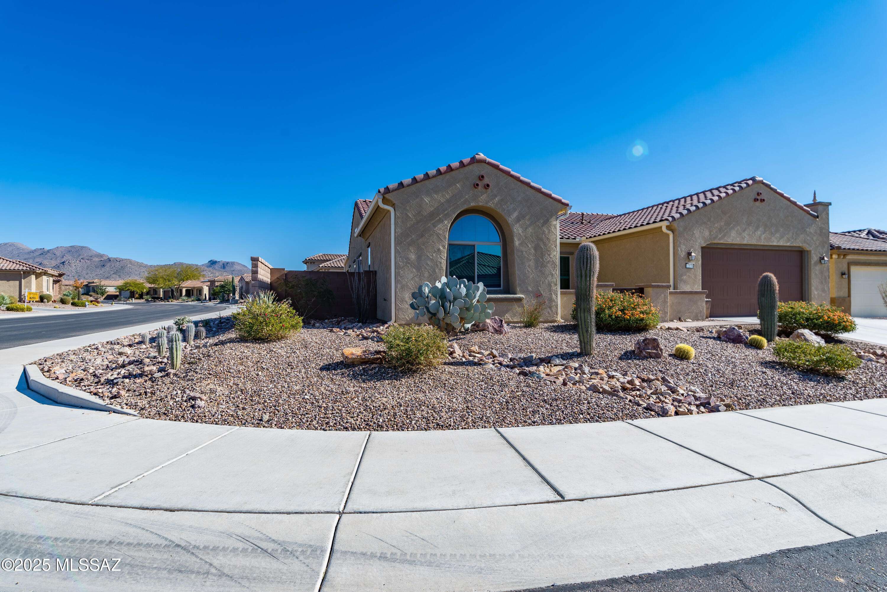 Marana, AZ 85658,13936 N Rim Trail