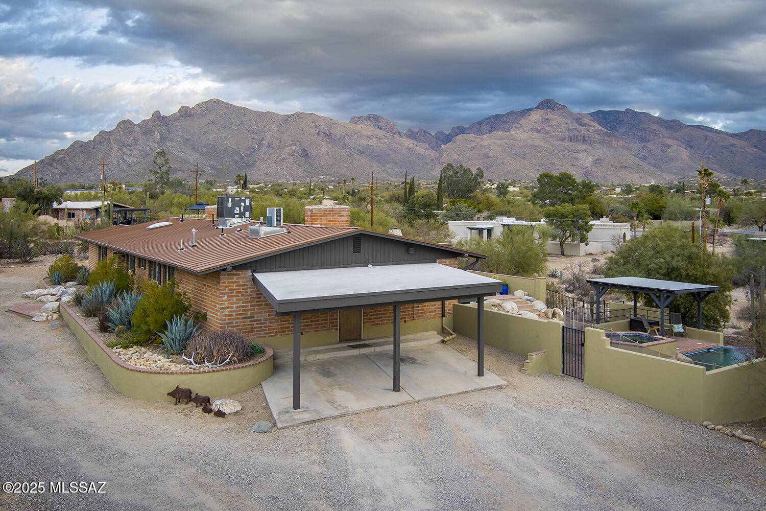 Tucson, AZ 85704,6840 N Firenze Drive