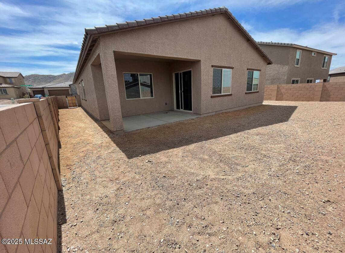 Vail, AZ 85641,17659 S Ironwood Bend Drive