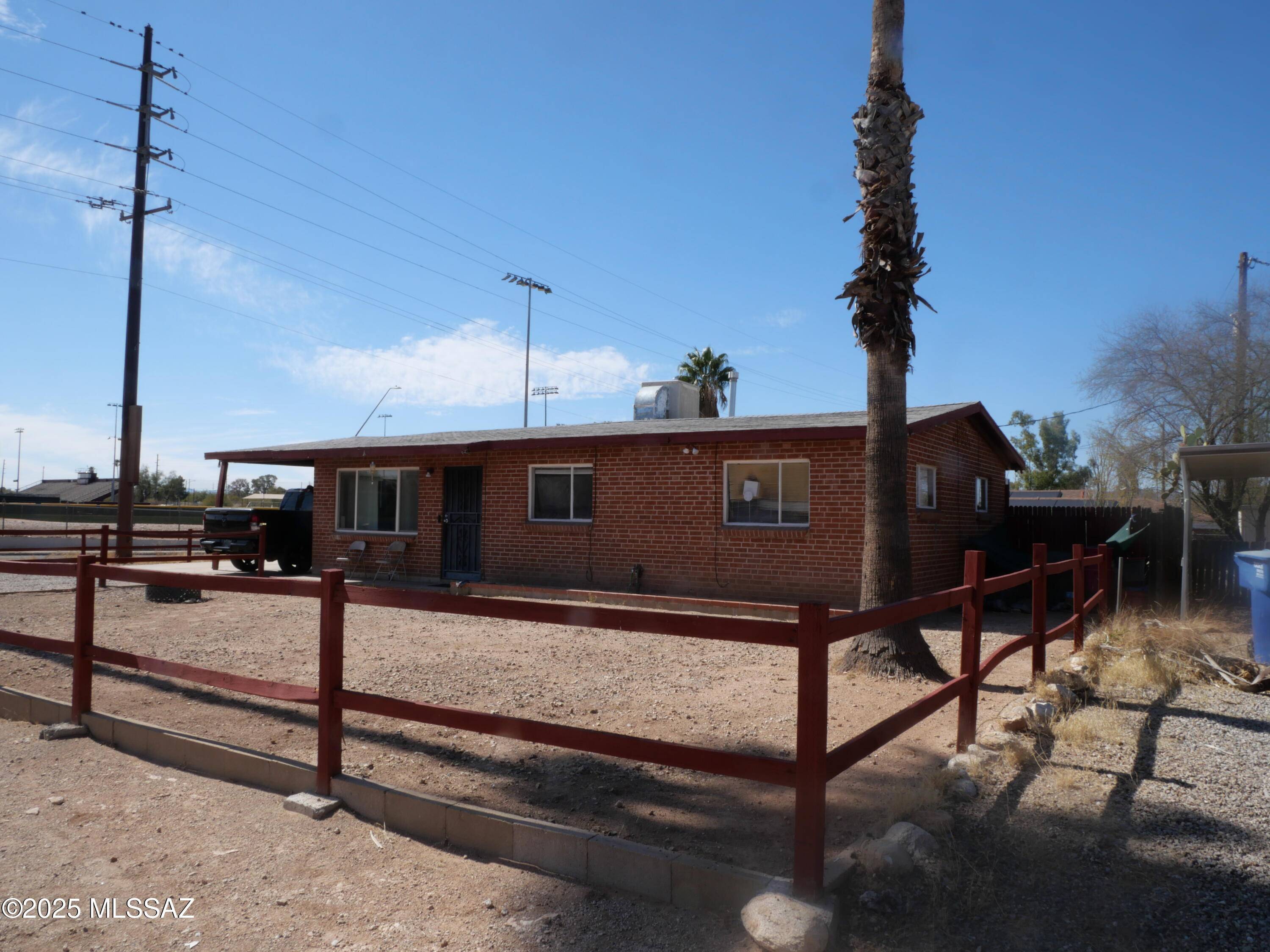 Tucson, AZ 85719,2801 N Highland Avenue