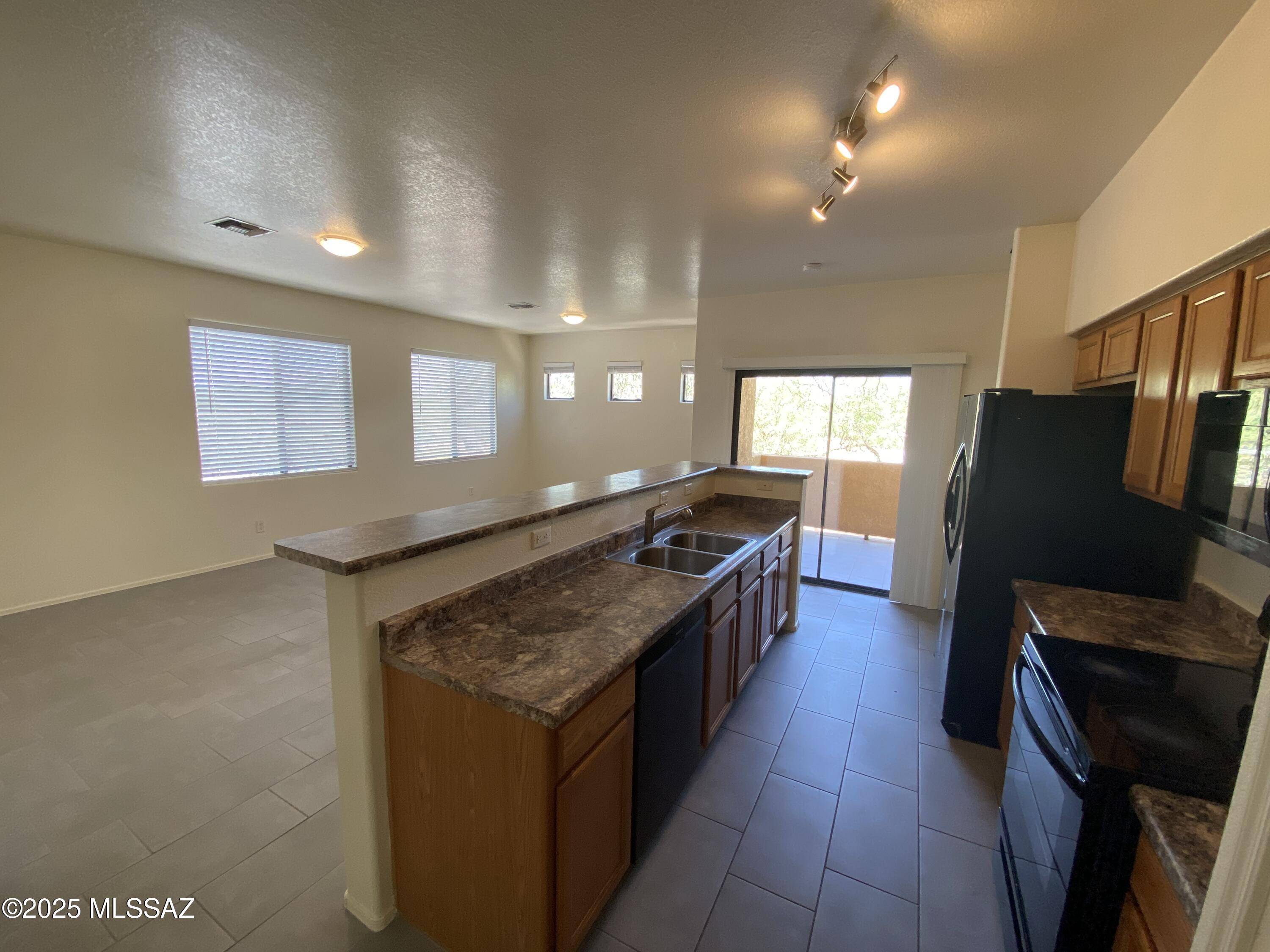 Tucson, AZ 85719,1250 E Weimer Circle #31