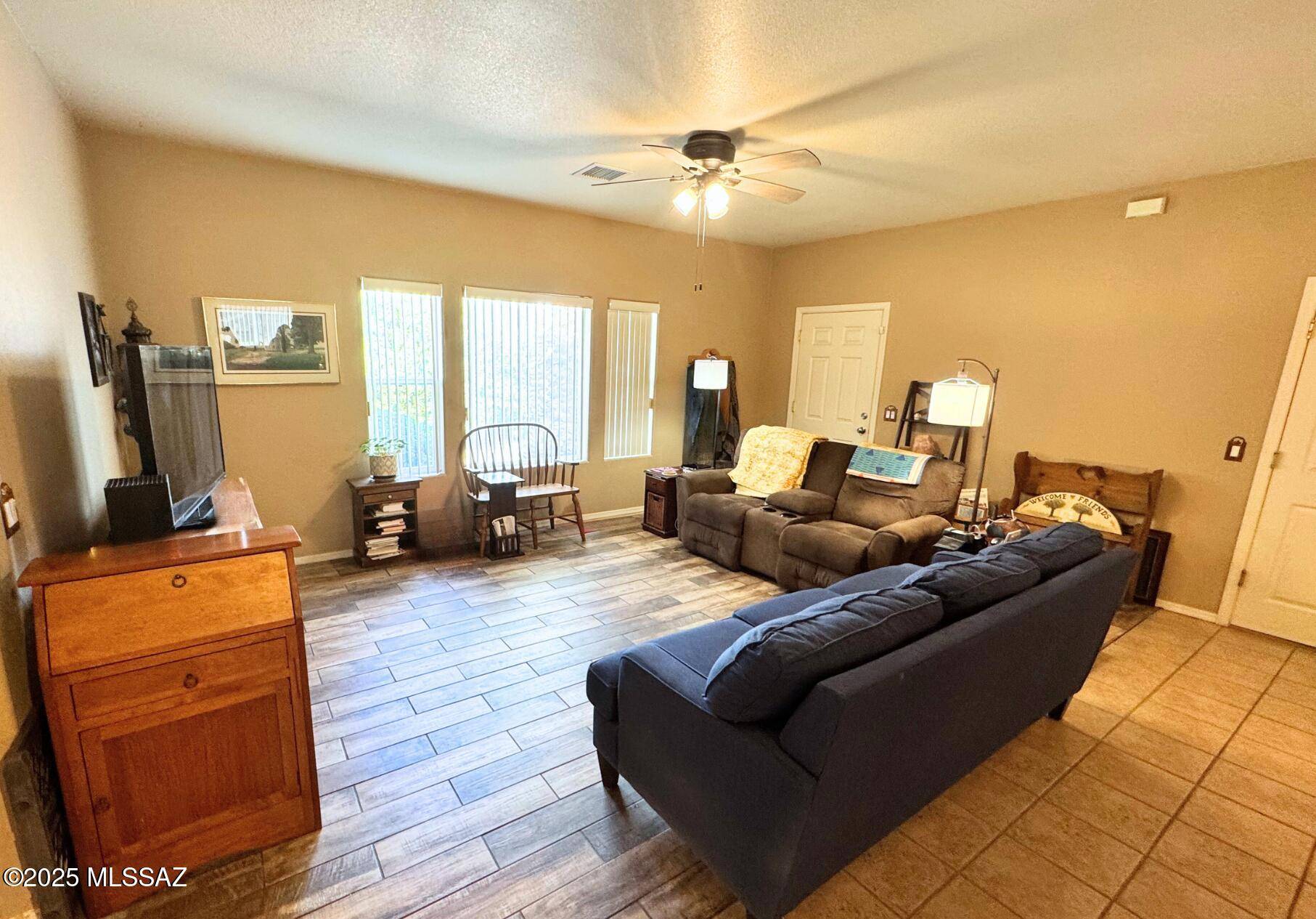 Sierra Vista, AZ 85635,434 S Meadowood Lane