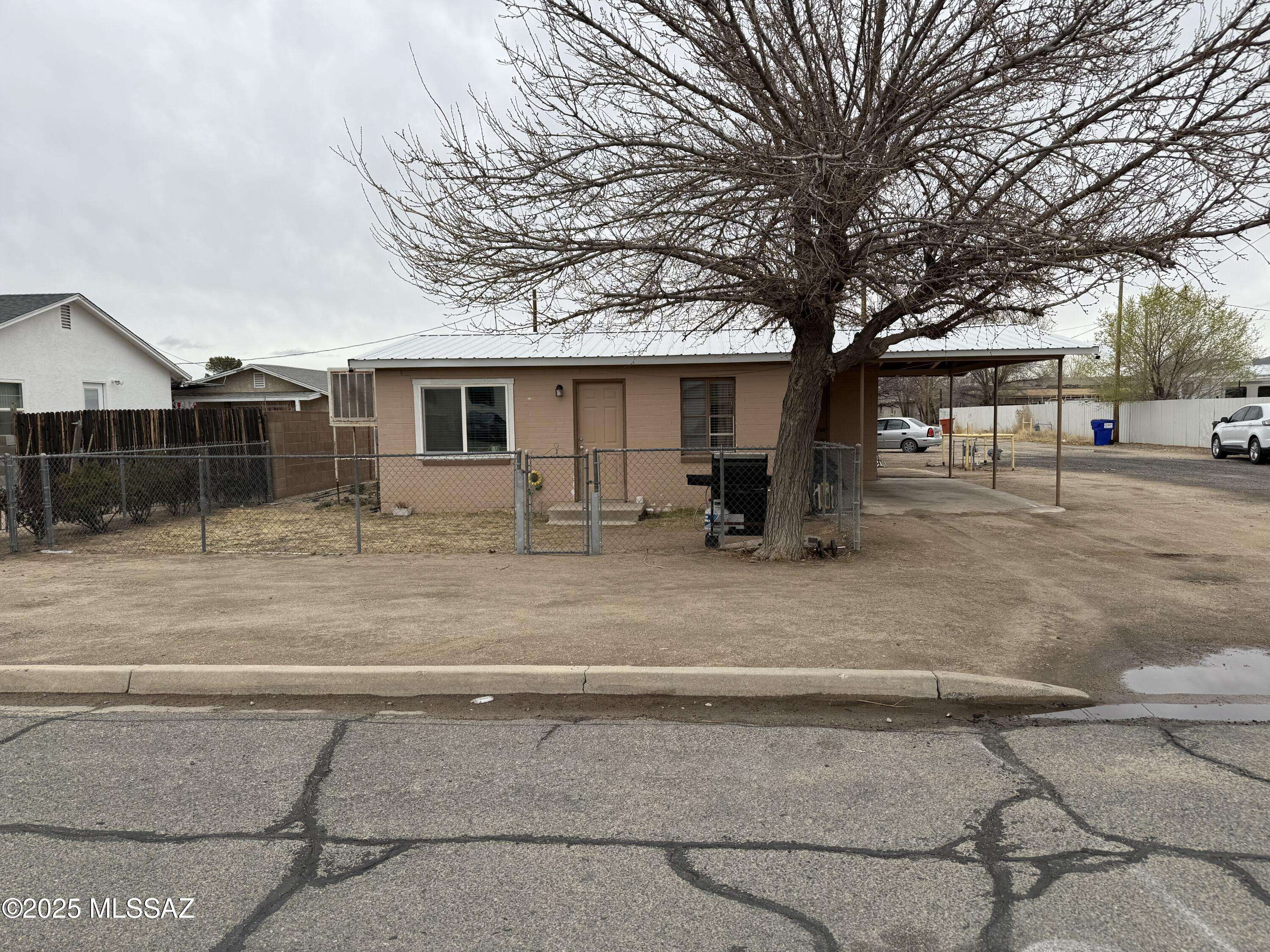 Willcox, AZ 85643,121 W Fremont Street
