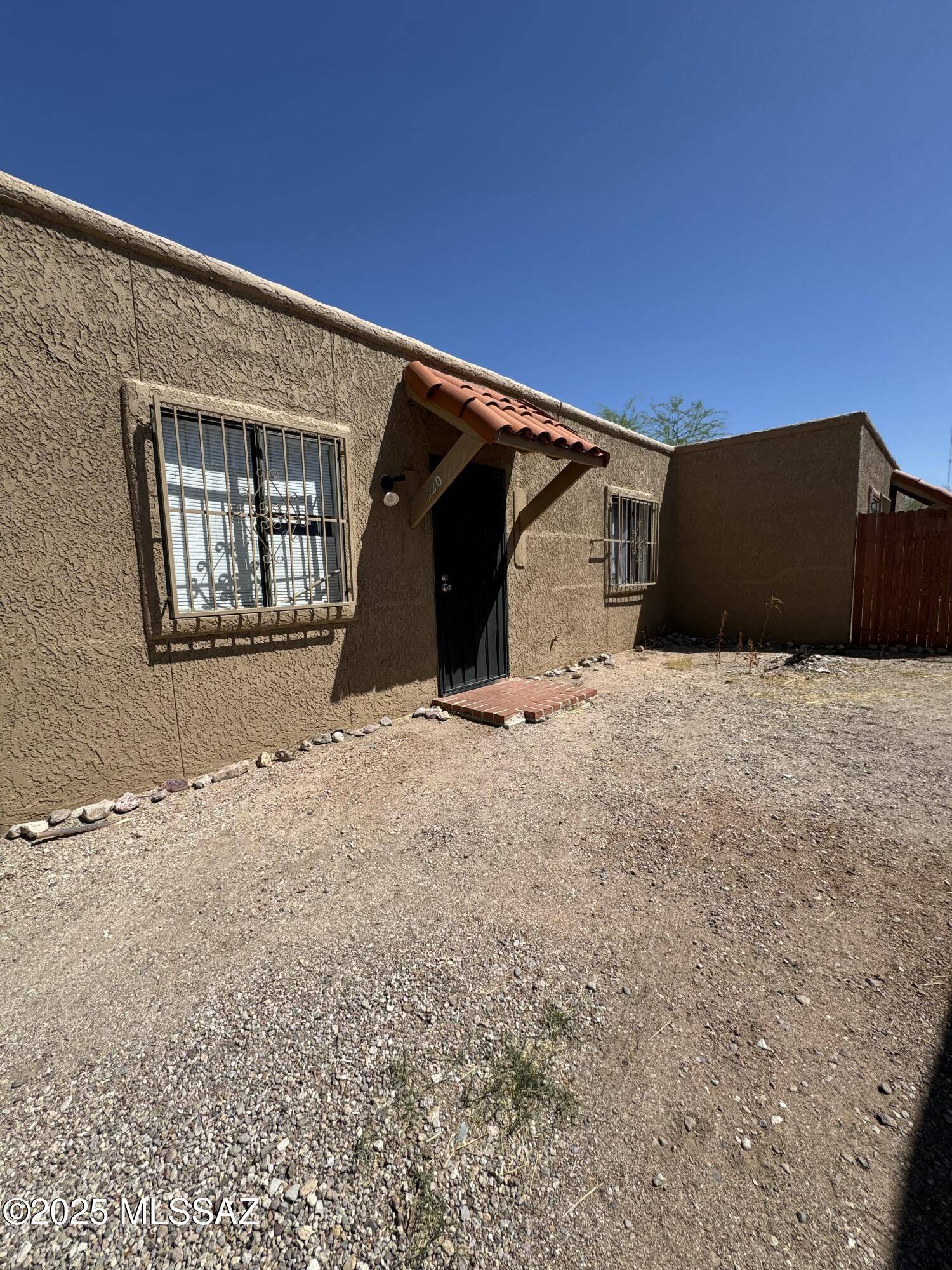 Tucson, AZ 85705,520 E Glenn Street