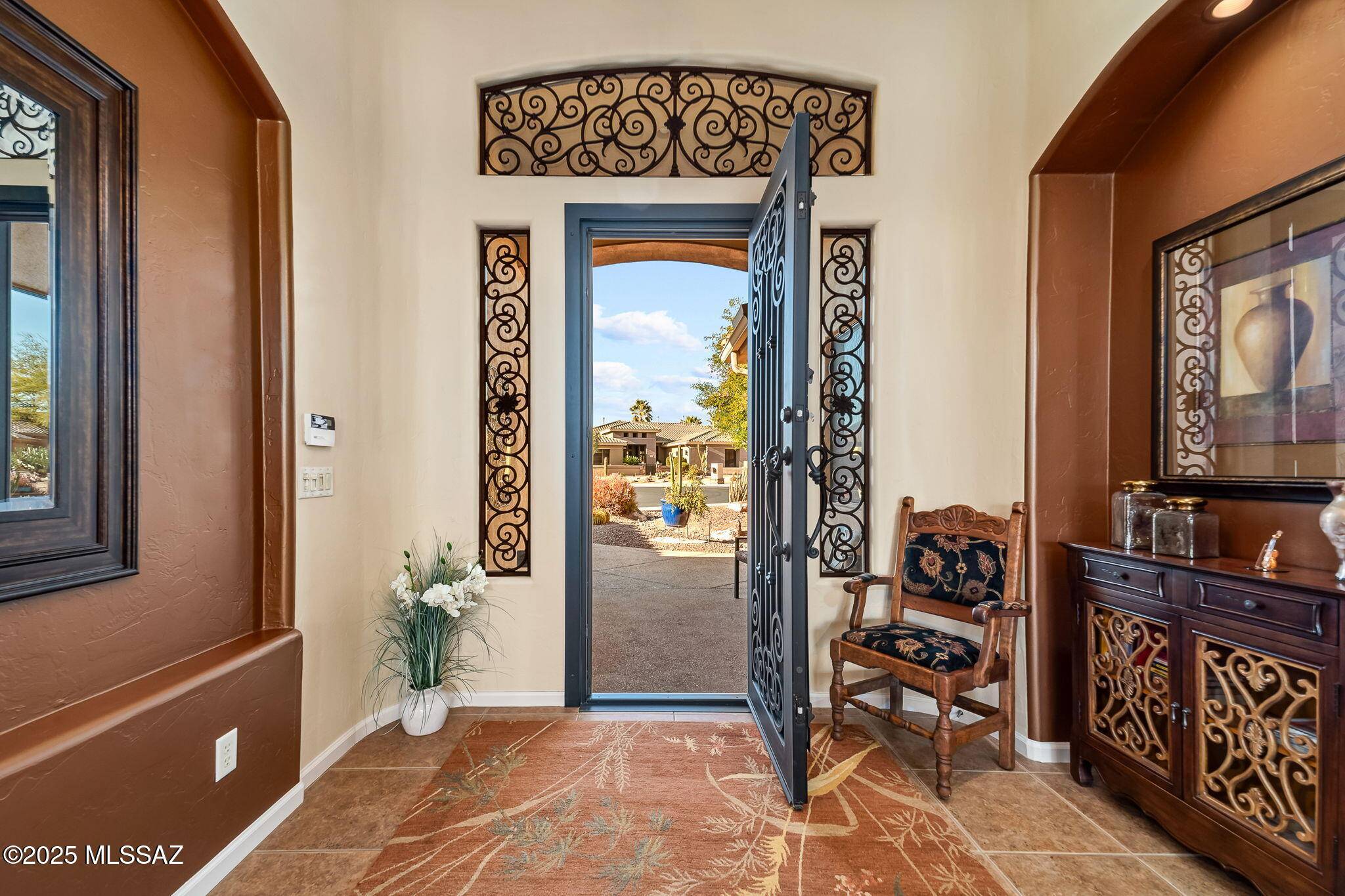 Oro Valley, AZ 85755,13900 Steprock Canyon Place