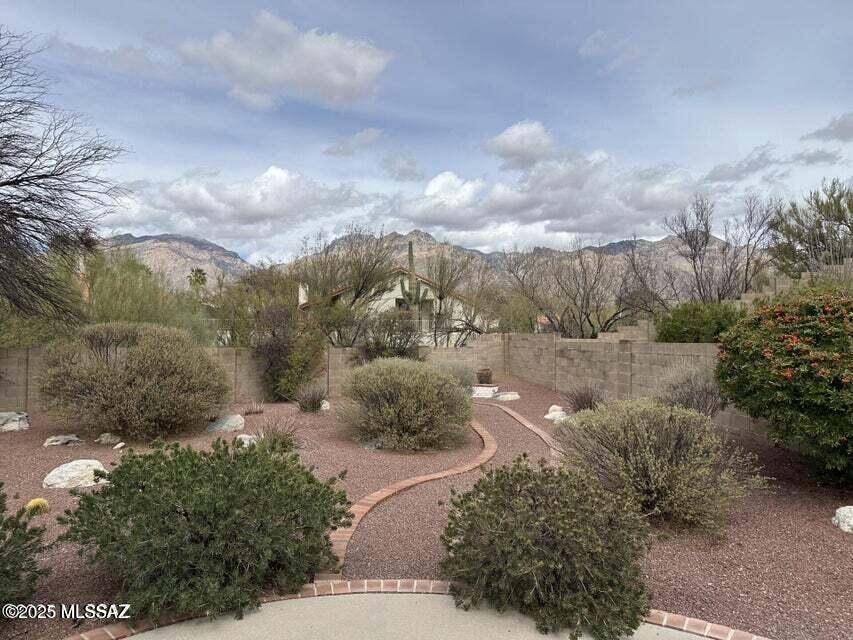 Tucson, AZ 85750,7621 E Via Los Arbustos