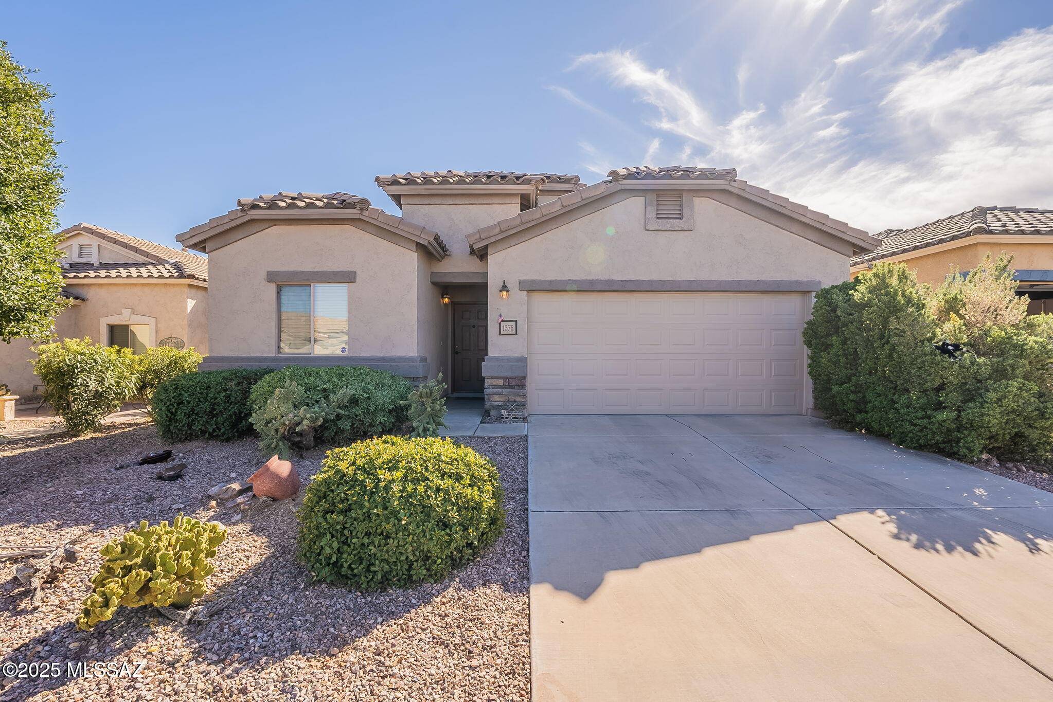 Sahuarita, AZ 85629,1375 W Calle Luis Maria