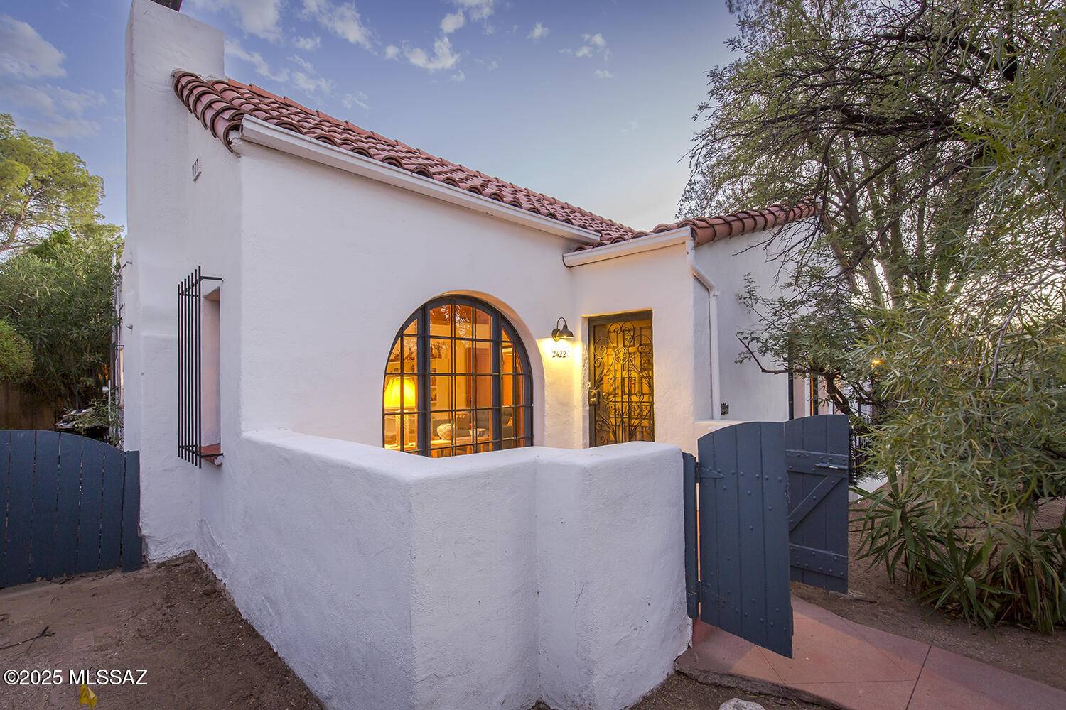 Tucson, AZ 85719,2422 E 1st Street