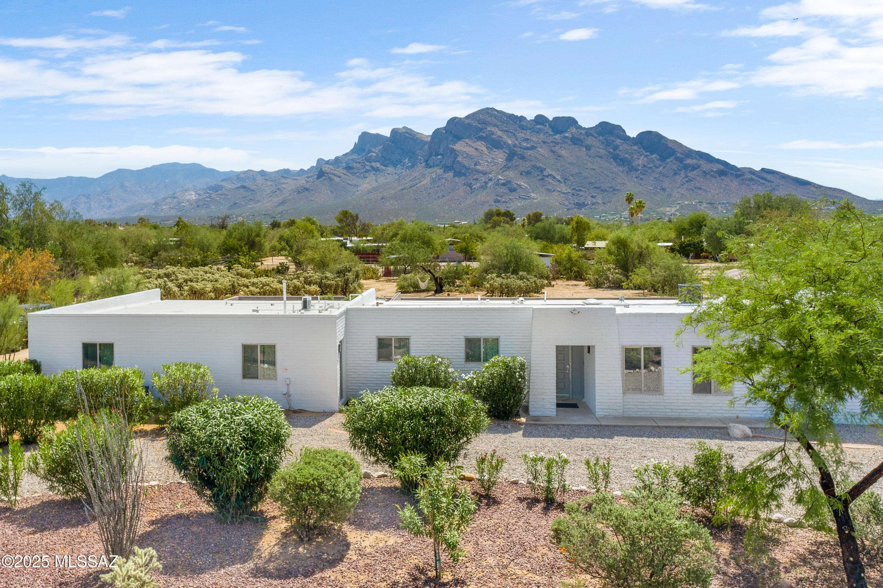 Tucson, AZ 85704,9302 N Rancho Verde Drive