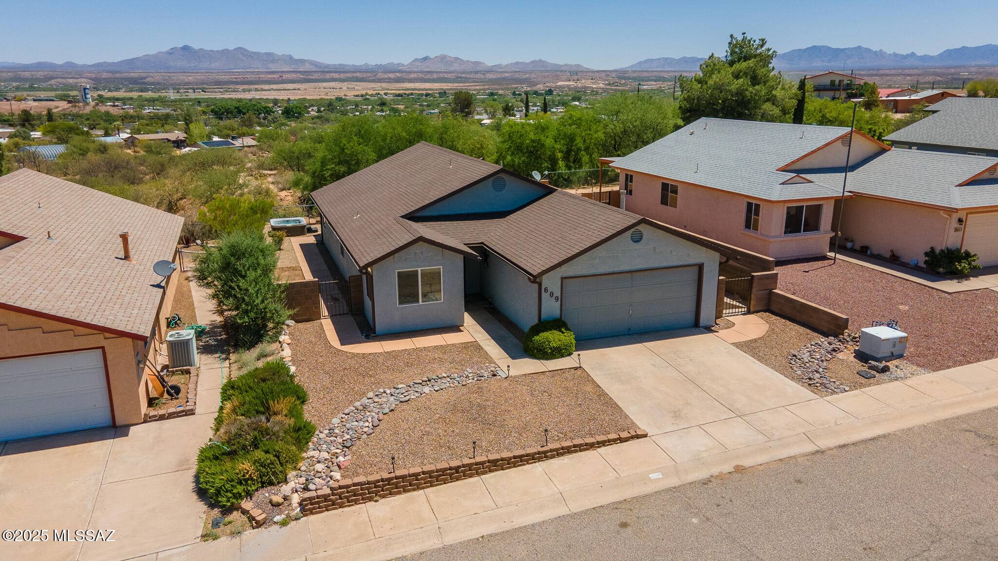 Benson, AZ 85602,609 S Mesquite Street