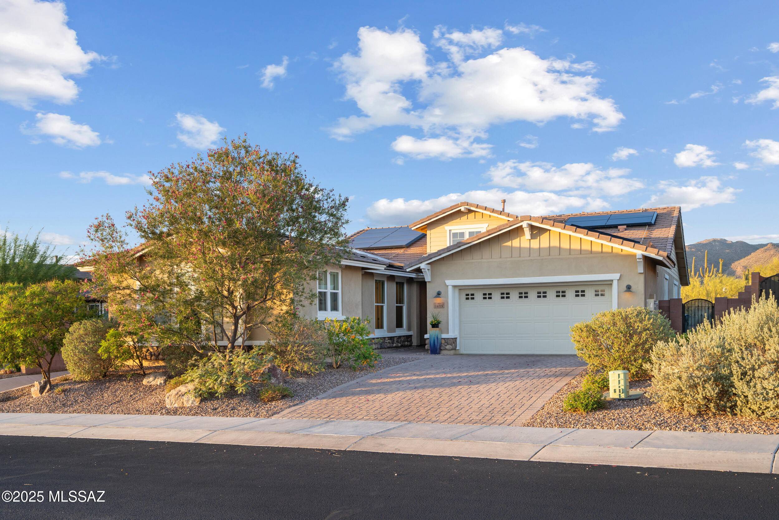 Marana, AZ 85658,14224 N Silverleaf Lane