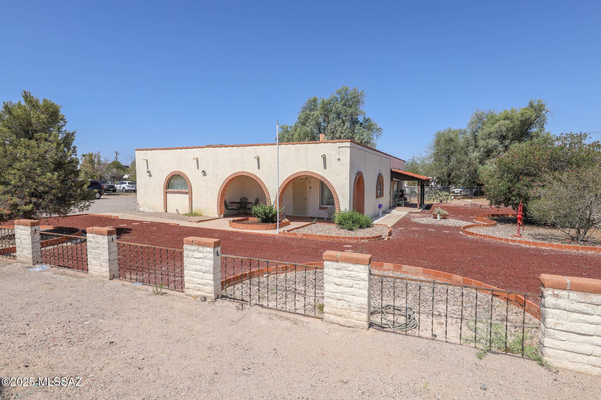 Tucson, AZ 85756,6702 S Nogales Highway