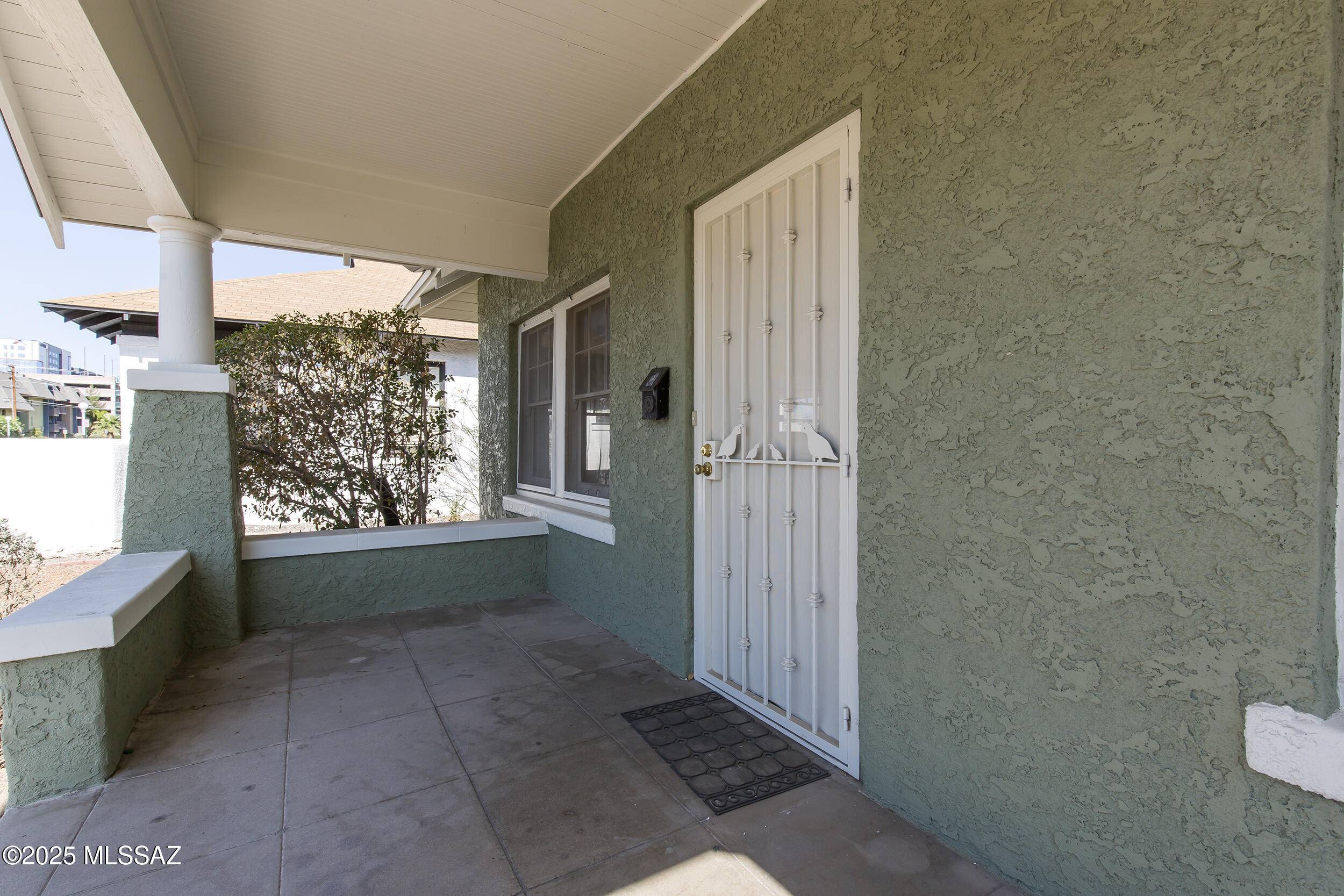 Tucson, AZ 85705,642 E 2nd Street