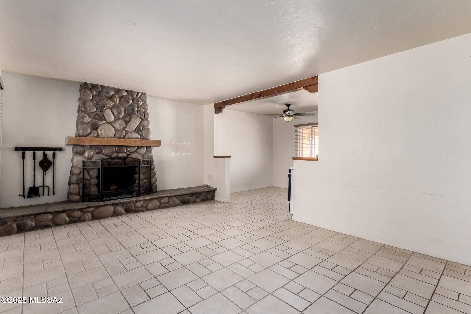 Tucson, AZ 85712,1849 N Woodland Avenue