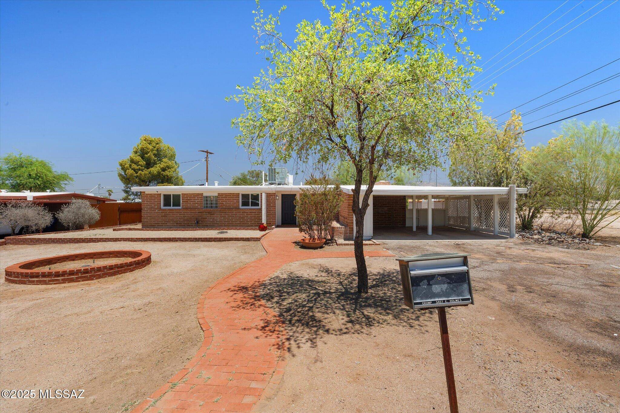 Tucson, AZ 85711,5457 E Holmes Street