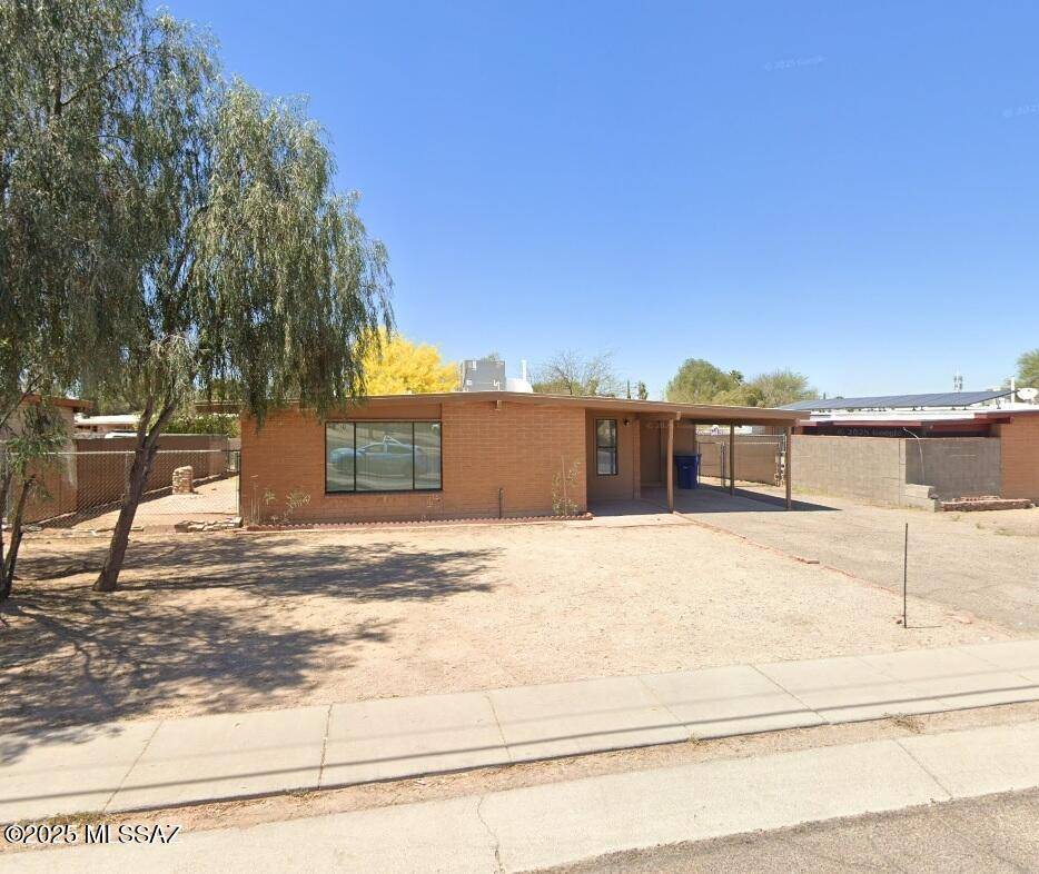 Tucson, AZ 85730,2974 S Kolb Road #1