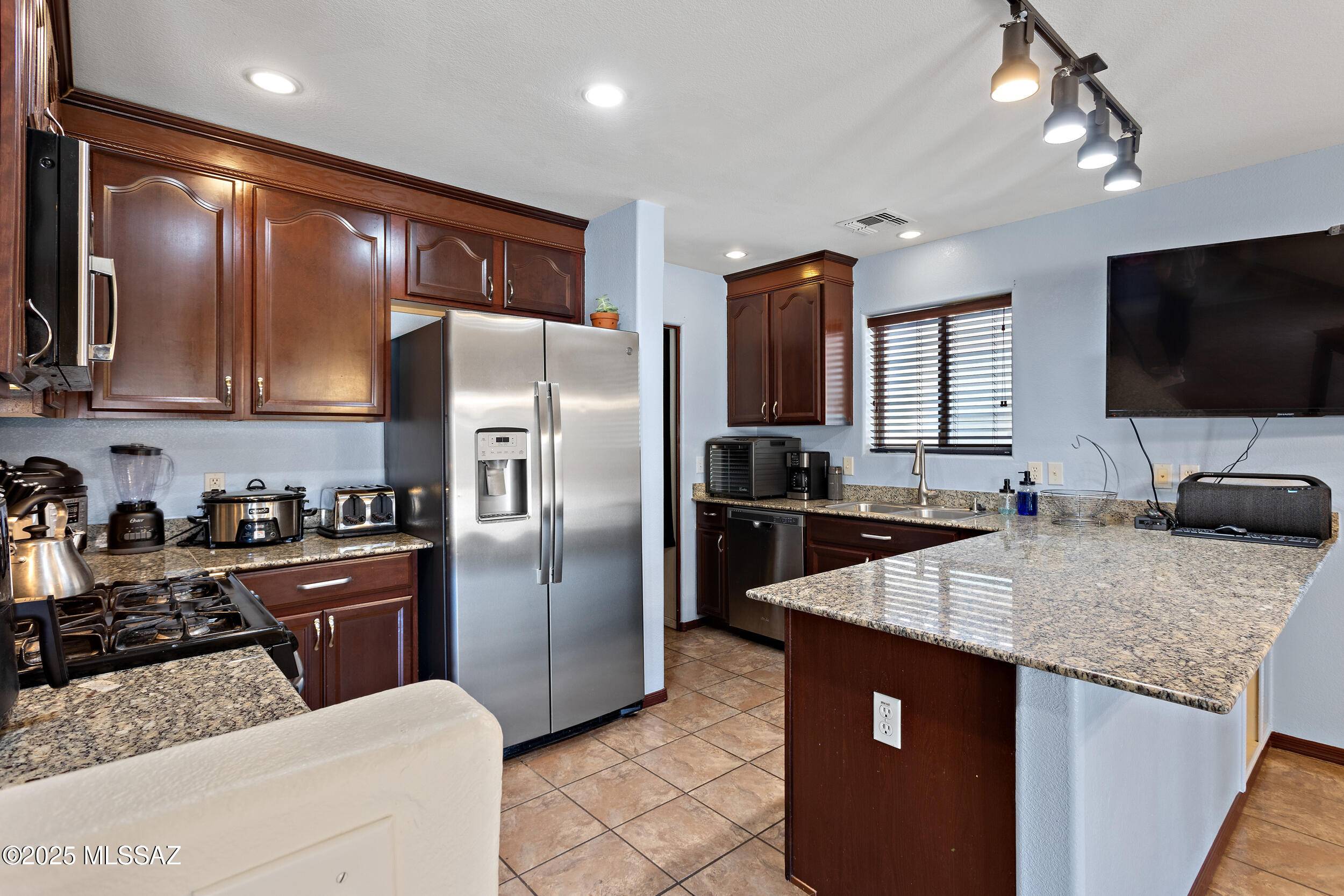Sahuarita, AZ 85629,786 W Calle Coroza
